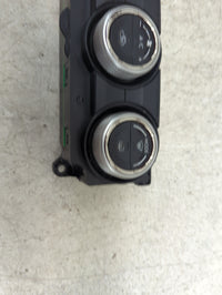 2016 Subaru Forester Climate Control Module Temperature AC/Heater Replacement P/N:72311SG511 T46865A Fits OEM Used Auto Part