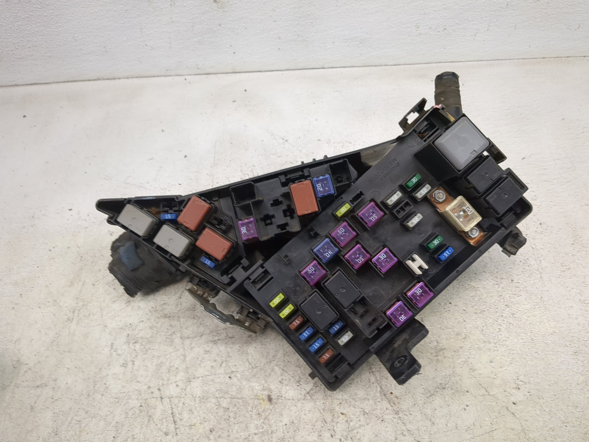 2016 Subaru Forester Fusebox Fuse Box Panel Relay Module P/N:MB504000B 80020018M Fits OEM Used Auto Parts - Oemusedautoparts