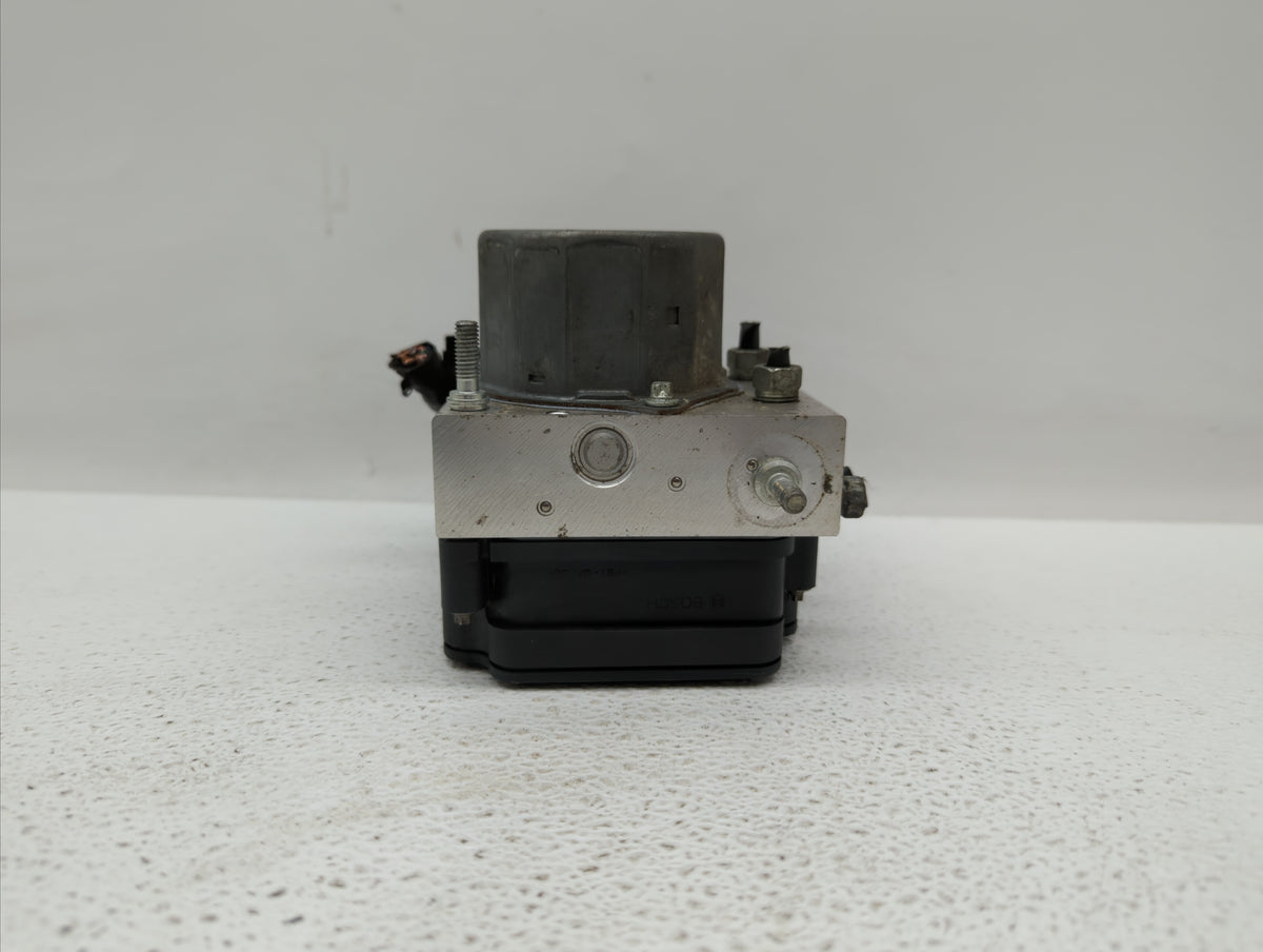 2016 Subaru Forester Anti-Lock Brake ABS Pump Module Actuator OEM P/N:27536SG090 Fits OEM Used Auto Parts - Oemusedautoparts