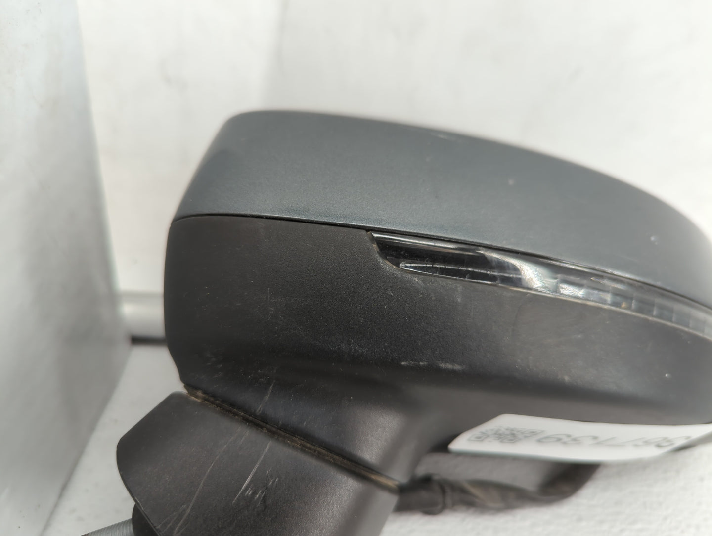 2016 Subaru Forester Driver Side View Mirror - Left Door Mirror OEM Used - Oemusedautoparts1.com