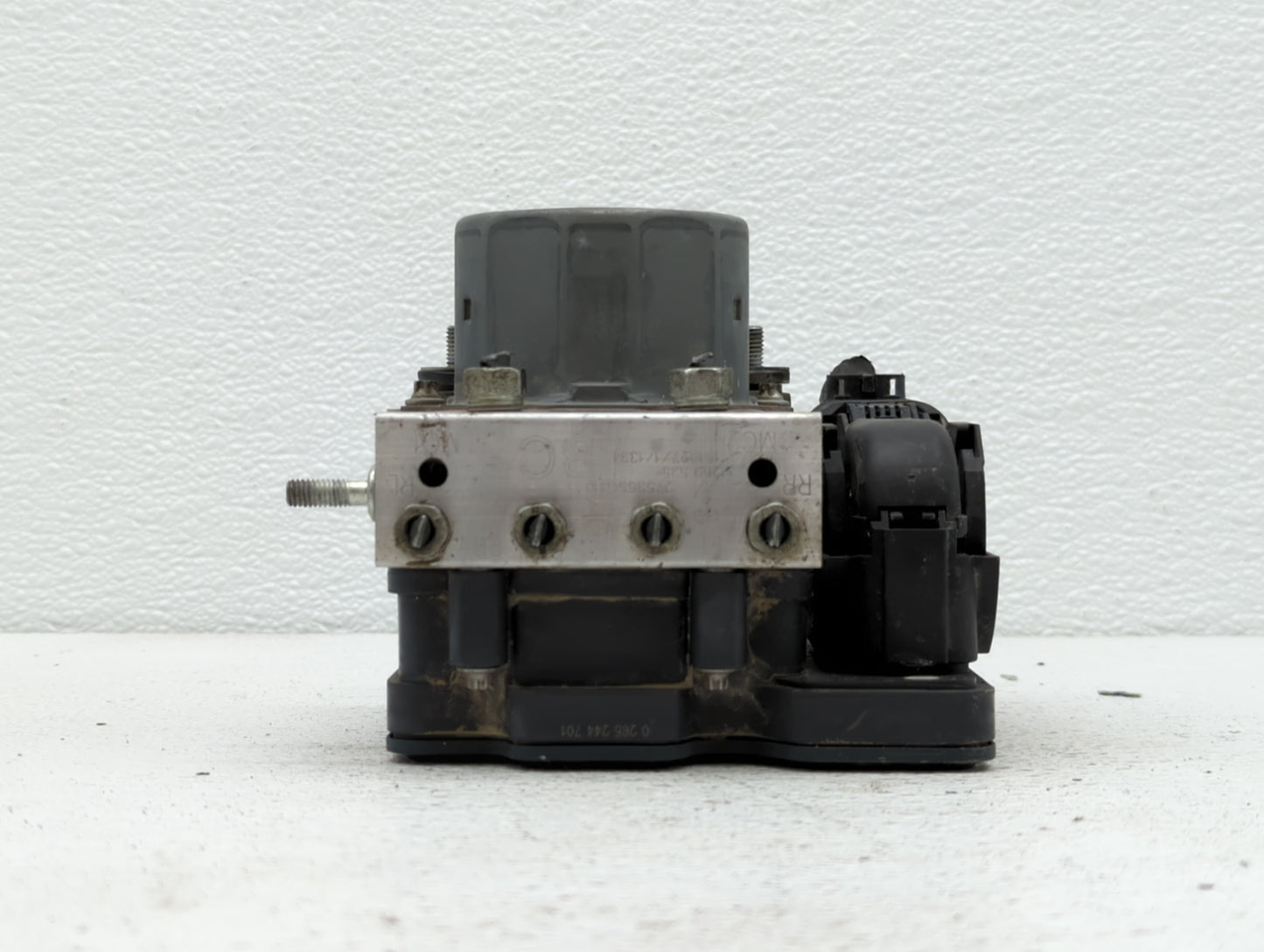 2016 Subaru Forester ABS Pump Control Module Replacement P/N:2265108452 27536SG110 Fits OEM Used Auto Parts - Oemusedautopar