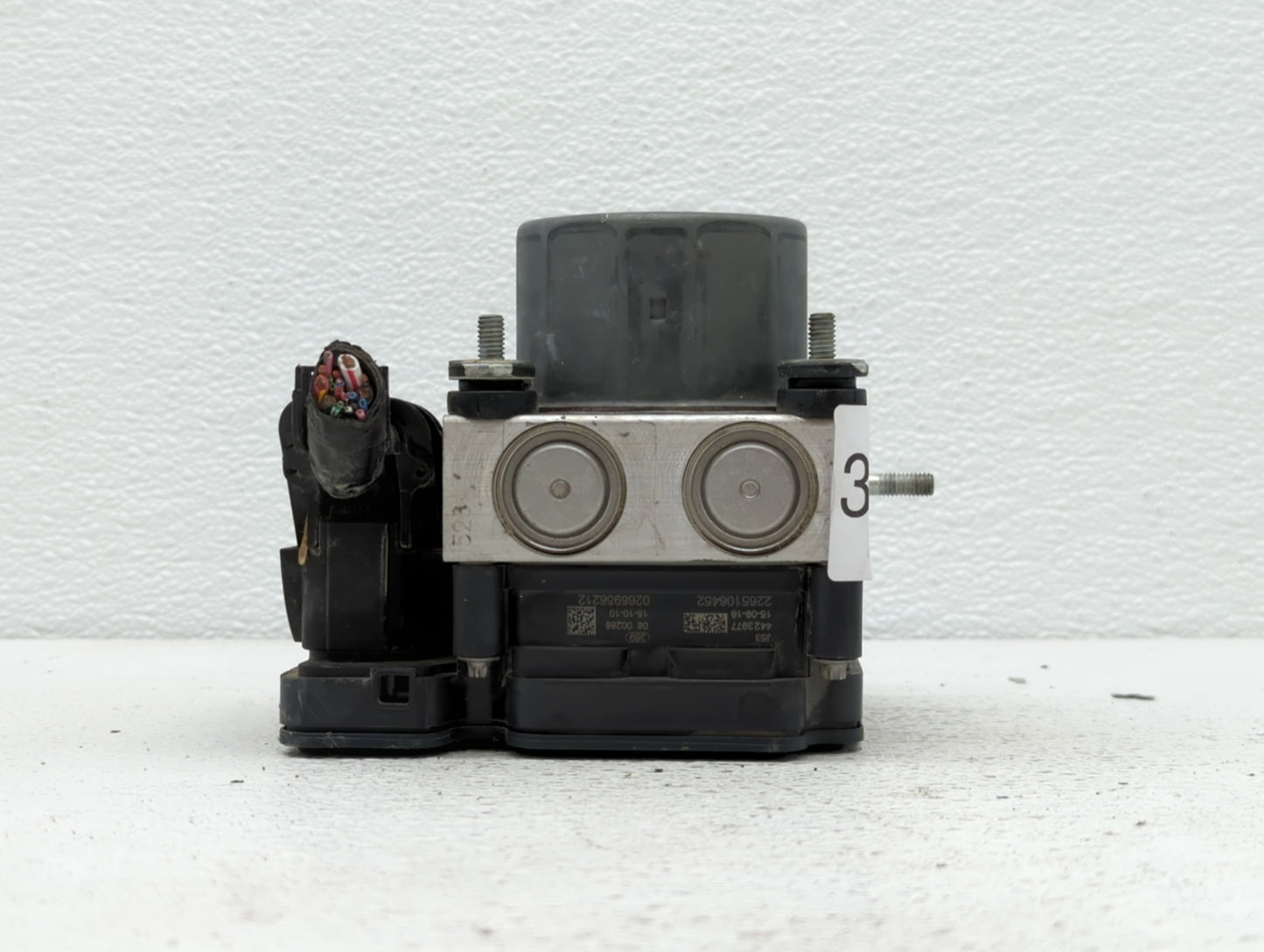 2016 Subaru Forester ABS Pump Control Module Replacement P/N:2265108452 27536SG110 Fits OEM Used Auto Parts - Oemusedautopar