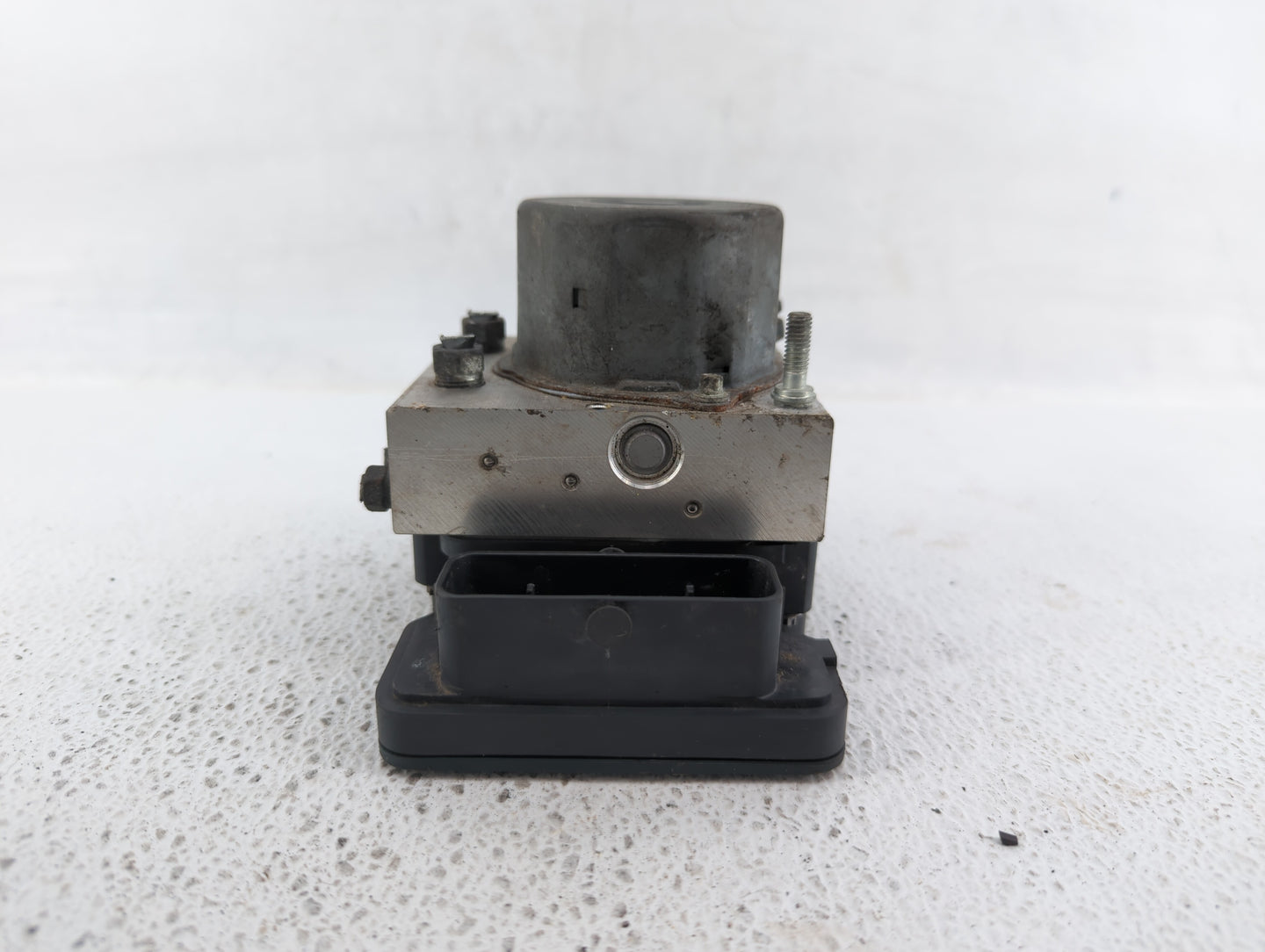 2016 Subaru Forester ABS Pump Control Module Replacement P/N:27536SG090 Fits OEM Used Auto Parts - Oemusedautoparts1.com