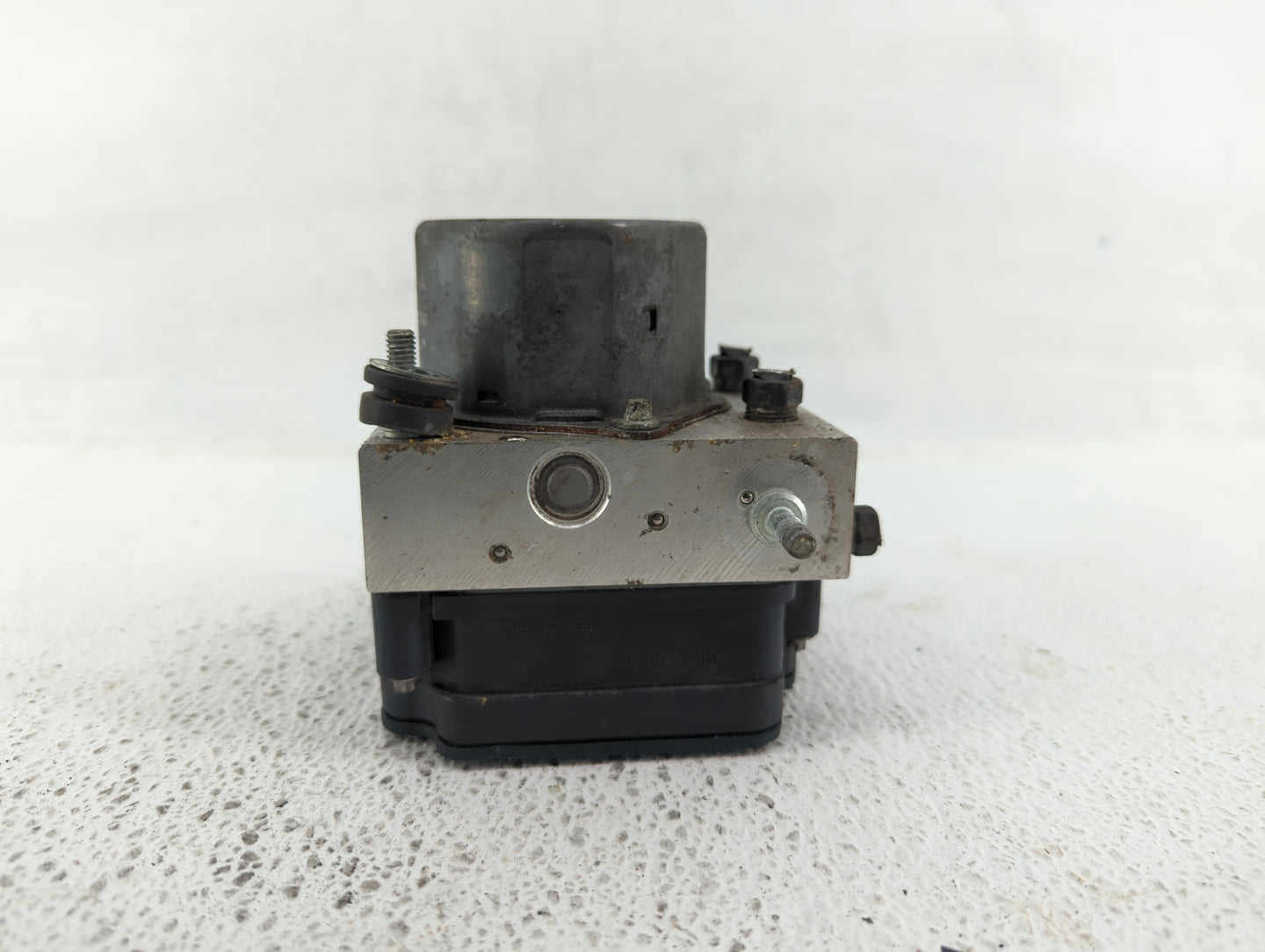 2016 Subaru Forester ABS Pump Control Module Replacement P/N:27536SG090 Fits OEM Used Auto Parts - Oemusedautoparts1.com