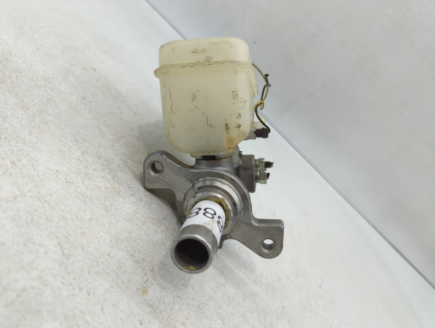 Subaru Forester Brake Master Cylinder - Oemusedautoparts1.com