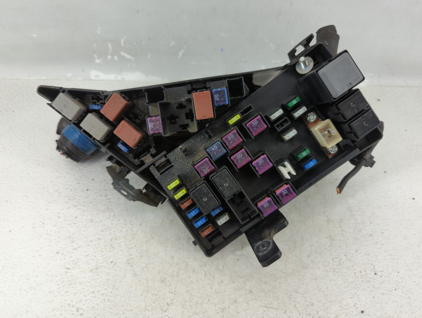 2016 Subaru Forester Fusebox Fuse Box Panel Relay Module P/N:MB100200B Fits OEM Used Auto Parts - Oemusedautoparts1.com