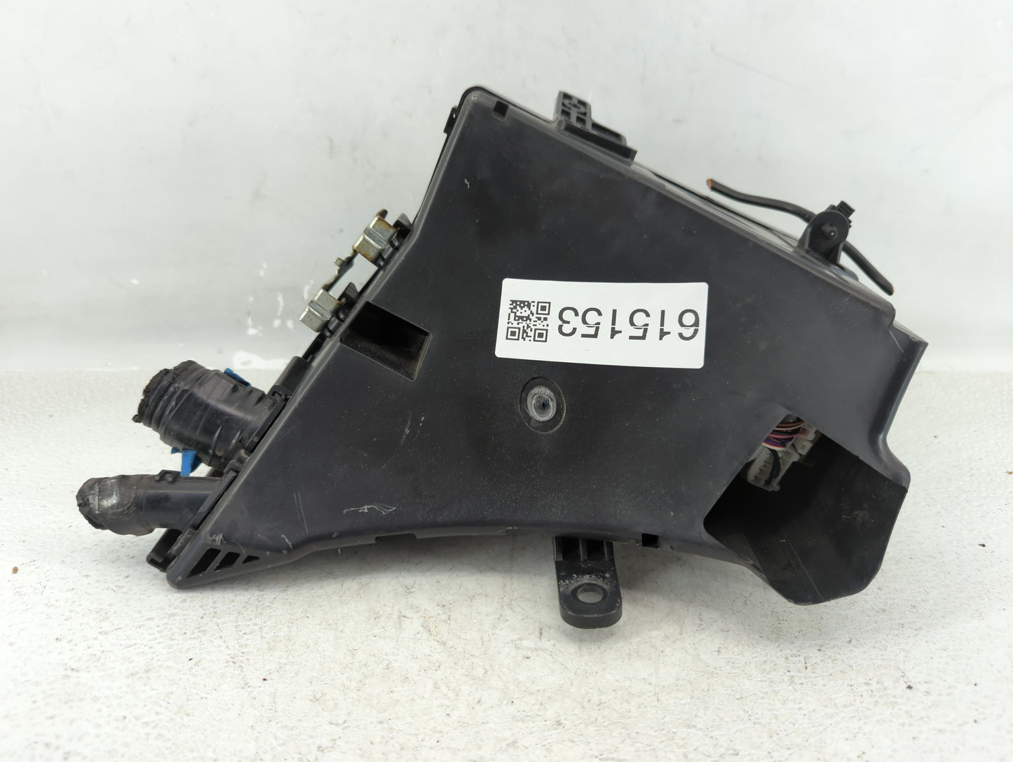2016 Subaru Forester Fusebox Fuse Box Panel Relay Module P/N:MB100200B Fits OEM Used Auto Parts - Oemusedautoparts1.com
