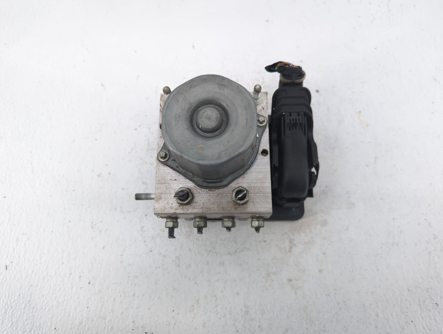 2016 Subaru Forester ABS Pump Control Module Replacement P/N:269 535 151102, 27536SG090 Fits OEM Used Auto Parts - Oemusedau