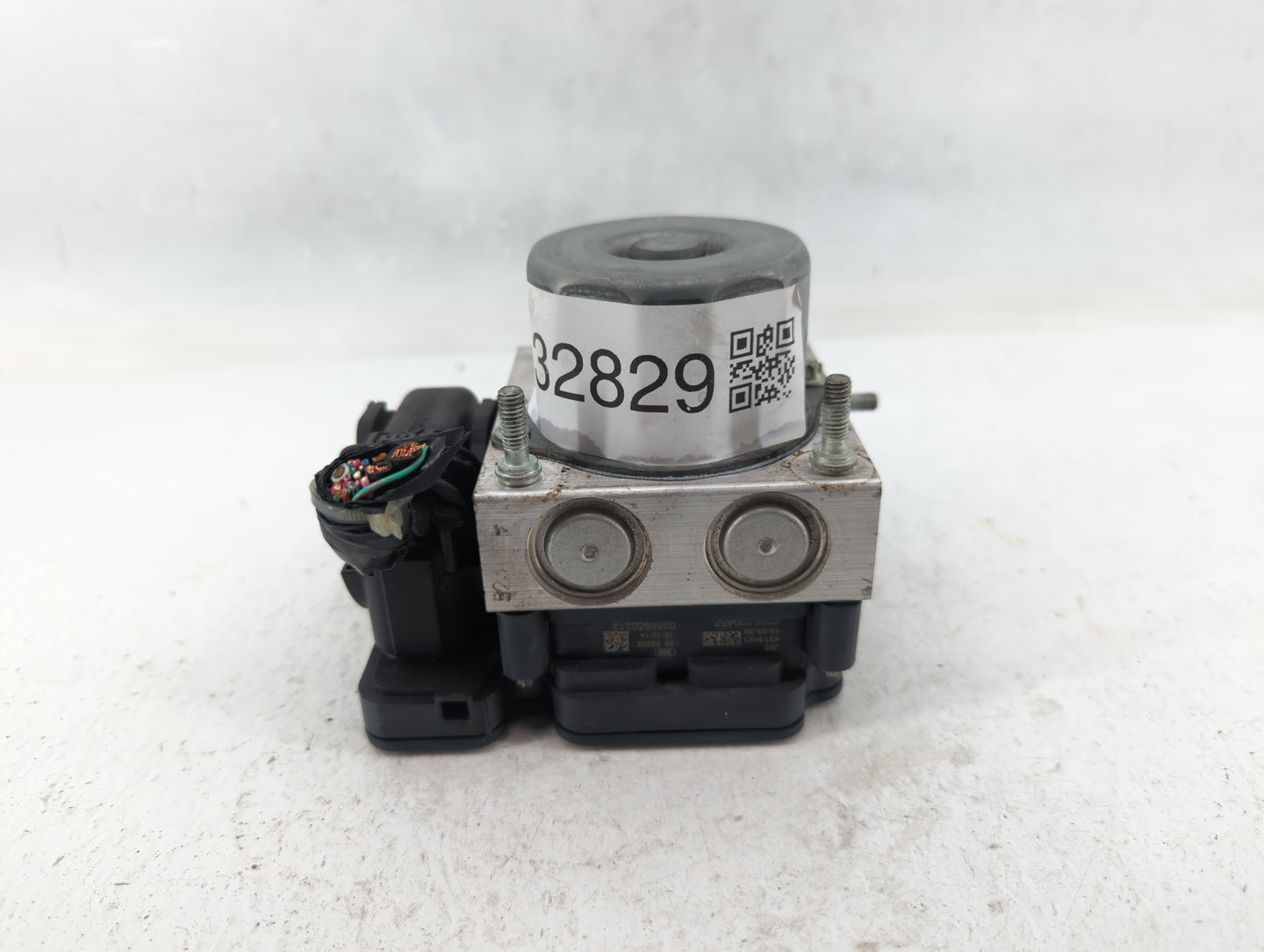 2016 Subaru Forester ABS Pump Control Module Replacement P/N:269 535 151102, 27536SG090 Fits OEM Used Auto Parts - Oemusedau