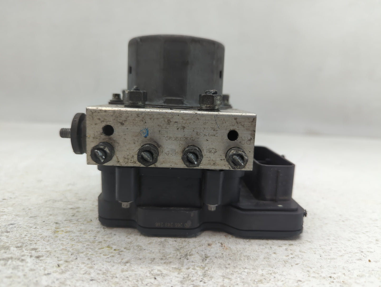 2016 Subaru Forester ABS Pump Control Module Replacement P/N:27536SG090 Fits OEM Used Auto Parts - Oemusedautoparts1.com