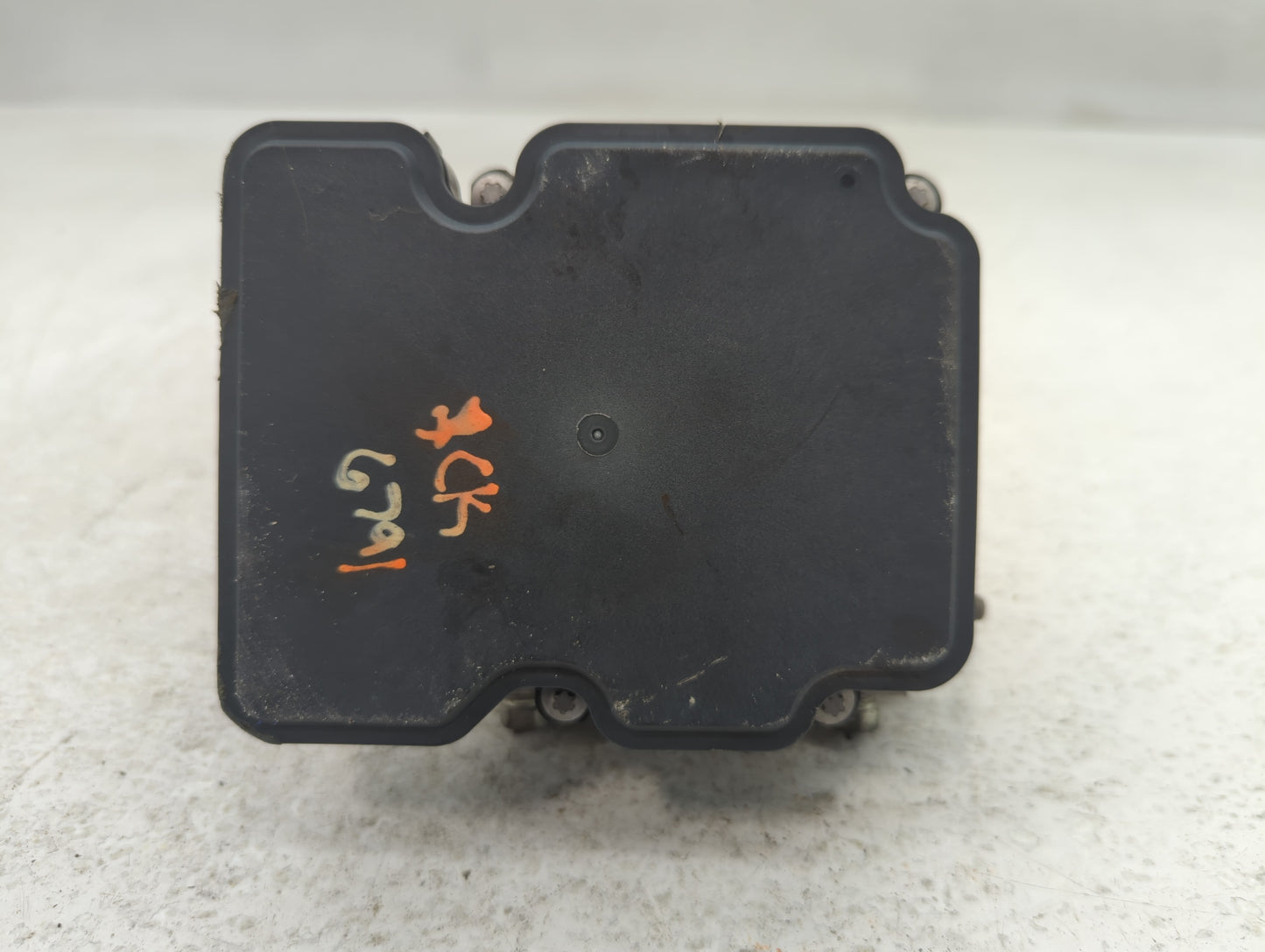 2016 Subaru Forester ABS Pump Control Module Replacement P/N:27536SG090 Fits OEM Used Auto Parts - Oemusedautoparts1.com