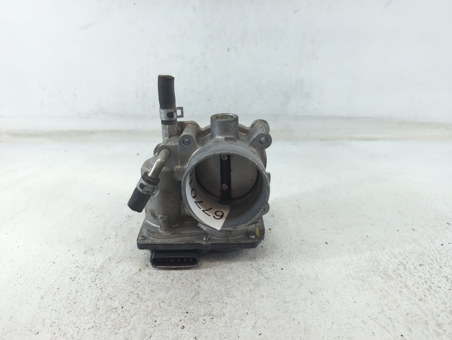 2011-2018 Subaru Forester Throttle Body P/N:16112AA380 Fits Fits 2011 2012 2013 2014 2015 2016 2017 2018 OEM Used Auto Parts