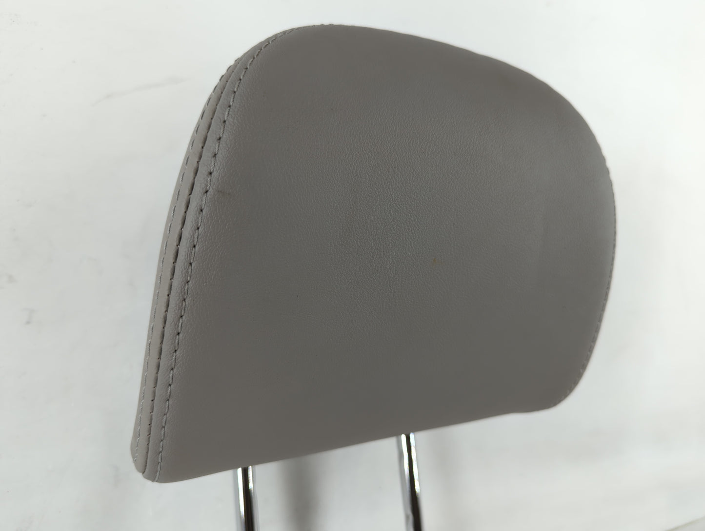 2016 Subaru Forester Headrest Head Rest Front Driver Passenger Seat Fits OEM Used Auto Parts - Oemusedautoparts1.com