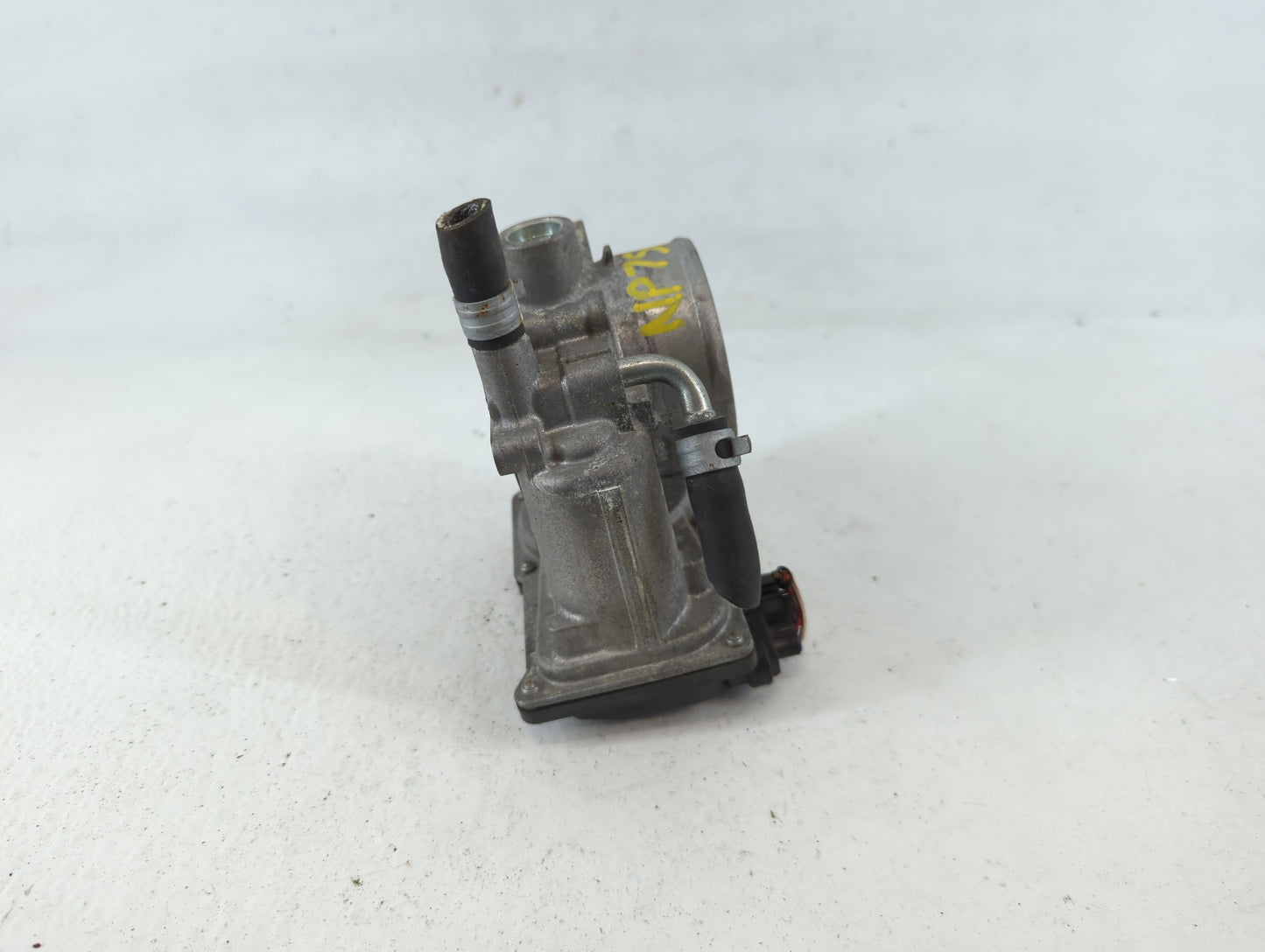 2011-2018 Subaru Forester Throttle Body P/N:16112AA380 Fits Fits 2011 2012 2013 2014 2015 2016 2017 2018 OEM Used Auto Parts