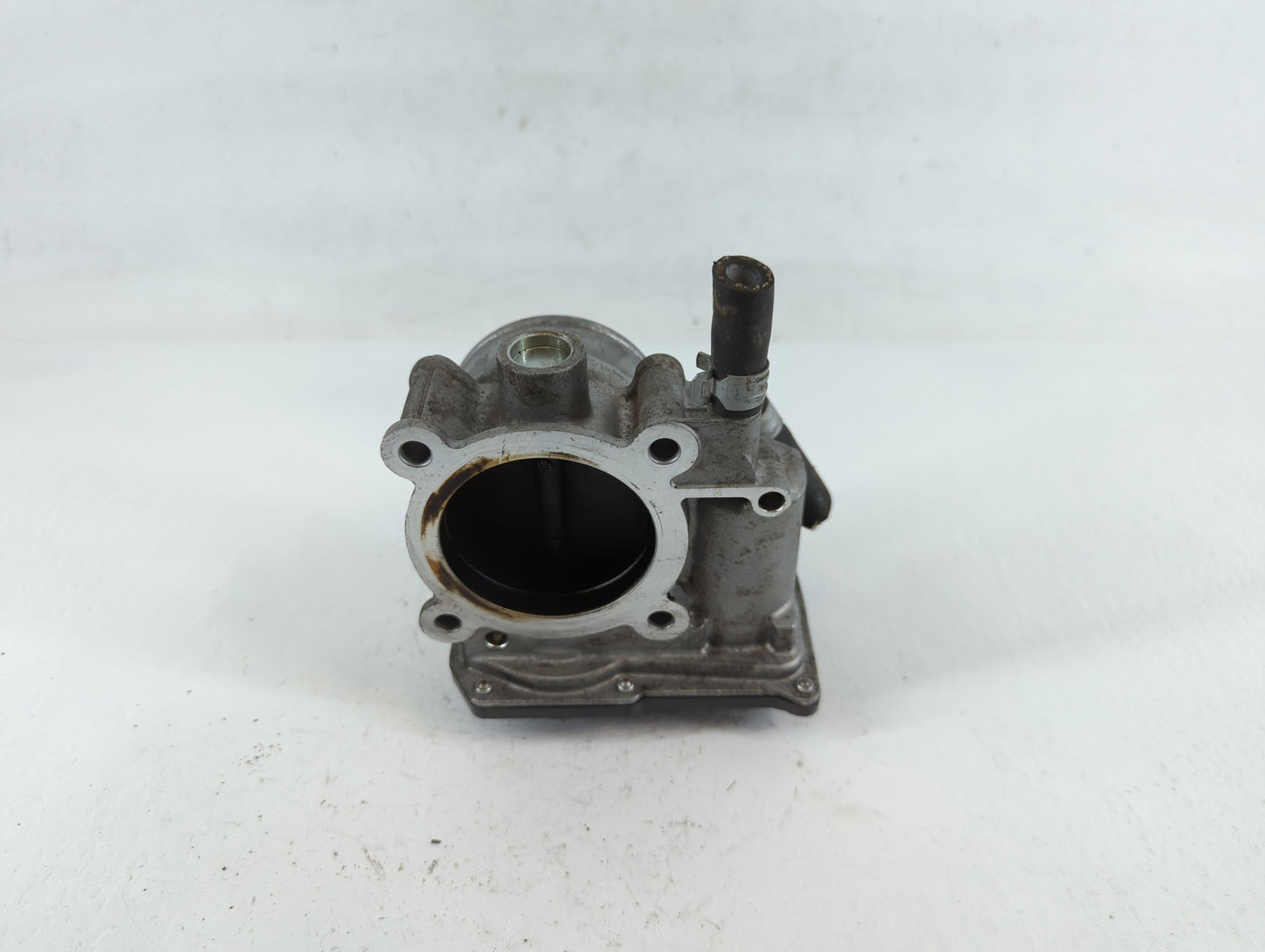 2011-2018 Subaru Forester Throttle Body P/N:16112AA380 Fits Fits 2011 2012 2013 2014 2015 2016 2017 2018 OEM Used Auto Parts
