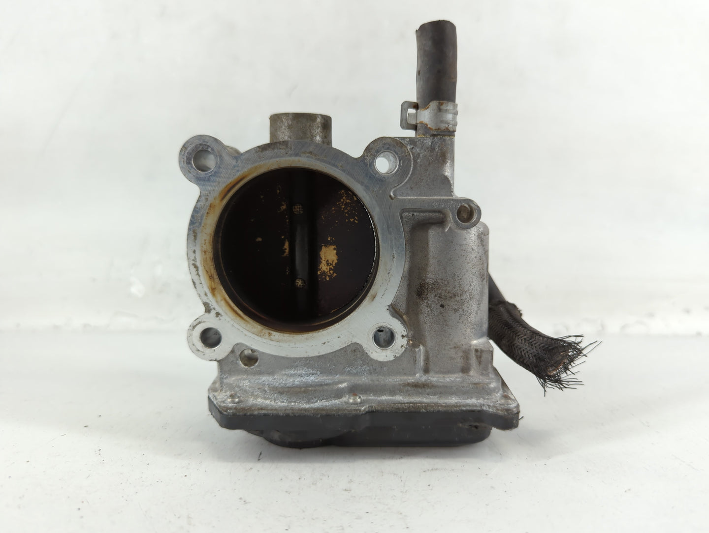 2014-2018 Subaru Forester Throttle Body P/N:16112AA380 Fits Fits 2014 2015 2016 2017 2018 2019 2020 2021 OEM Used Auto Parts