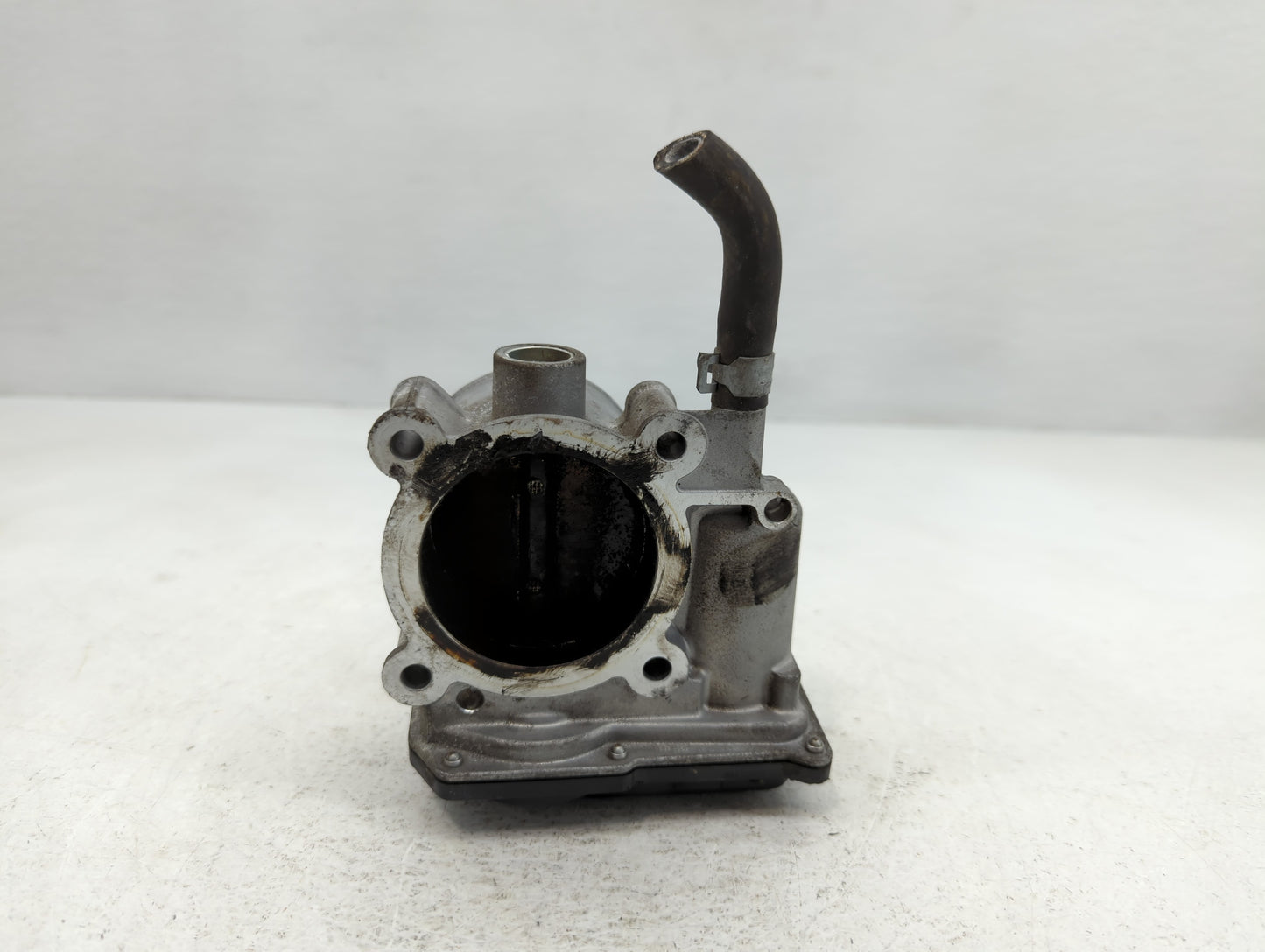 2011-2018 Subaru Forester Throttle Body P/N:16112AA380 Fits Fits 2011 2012 2013 2014 2015 2016 2017 2018 OEM Used Auto Parts
