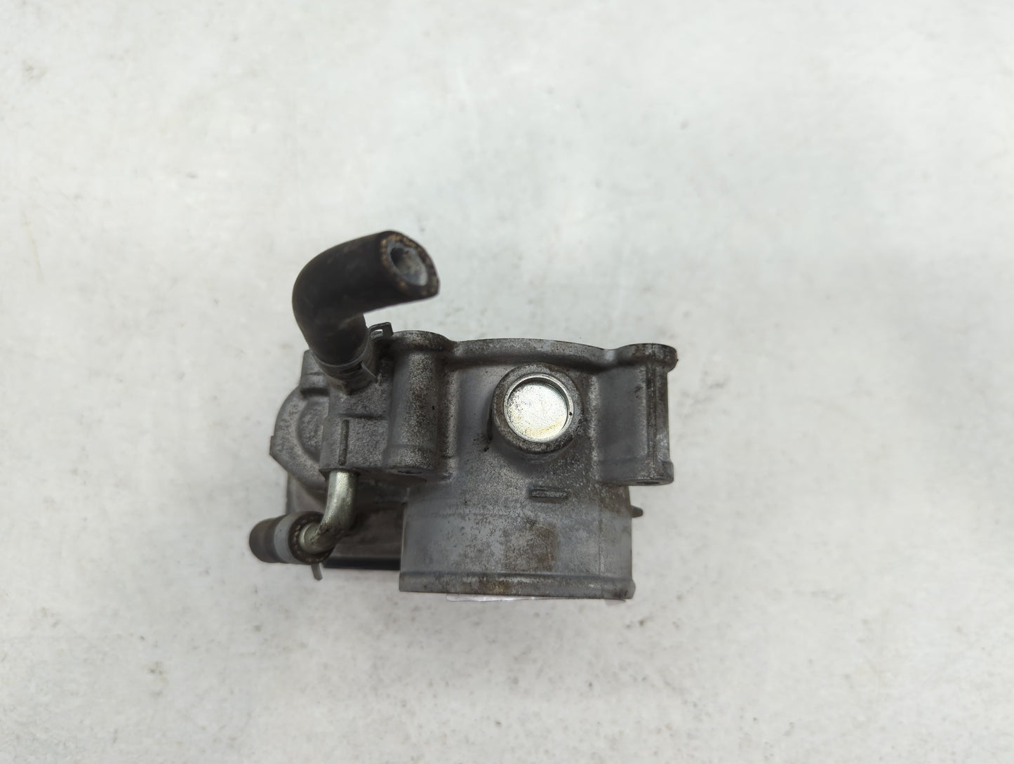 2011-2018 Subaru Forester Throttle Body P/N:16112AA380 Fits Fits 2011 2012 2013 2014 2015 2016 2017 2018 OEM Used Auto Parts
