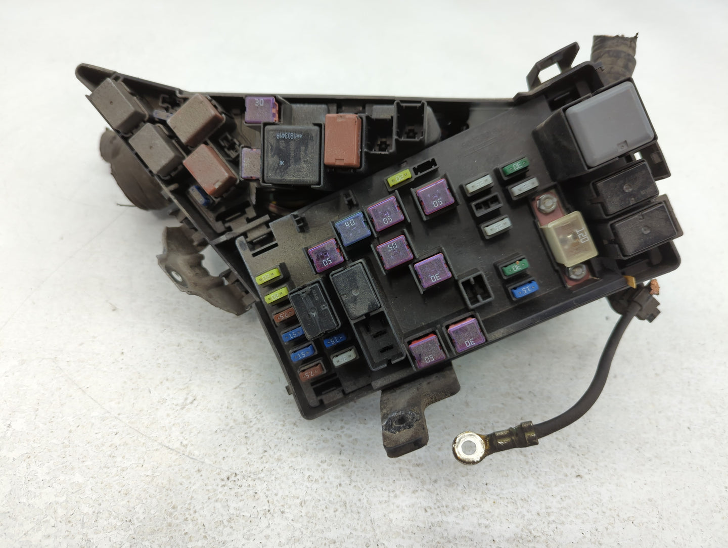 2016-2018 Subaru Forester Fusebox Fuse Box Panel Relay Module P/N:MB504000B Fits Fits 2016 2017 2018 OEM Used Auto Parts - O