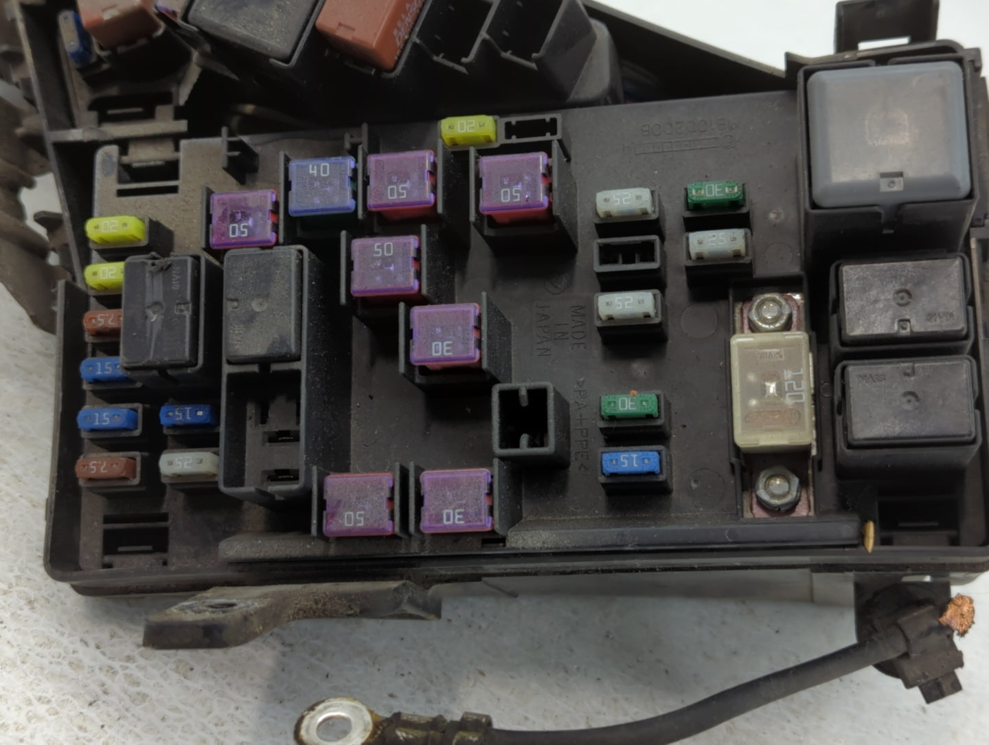 2016-2018 Subaru Forester Fusebox Fuse Box Panel Relay Module P/N:MB504000B Fits Fits 2016 2017 2018 OEM Used Auto Parts - O