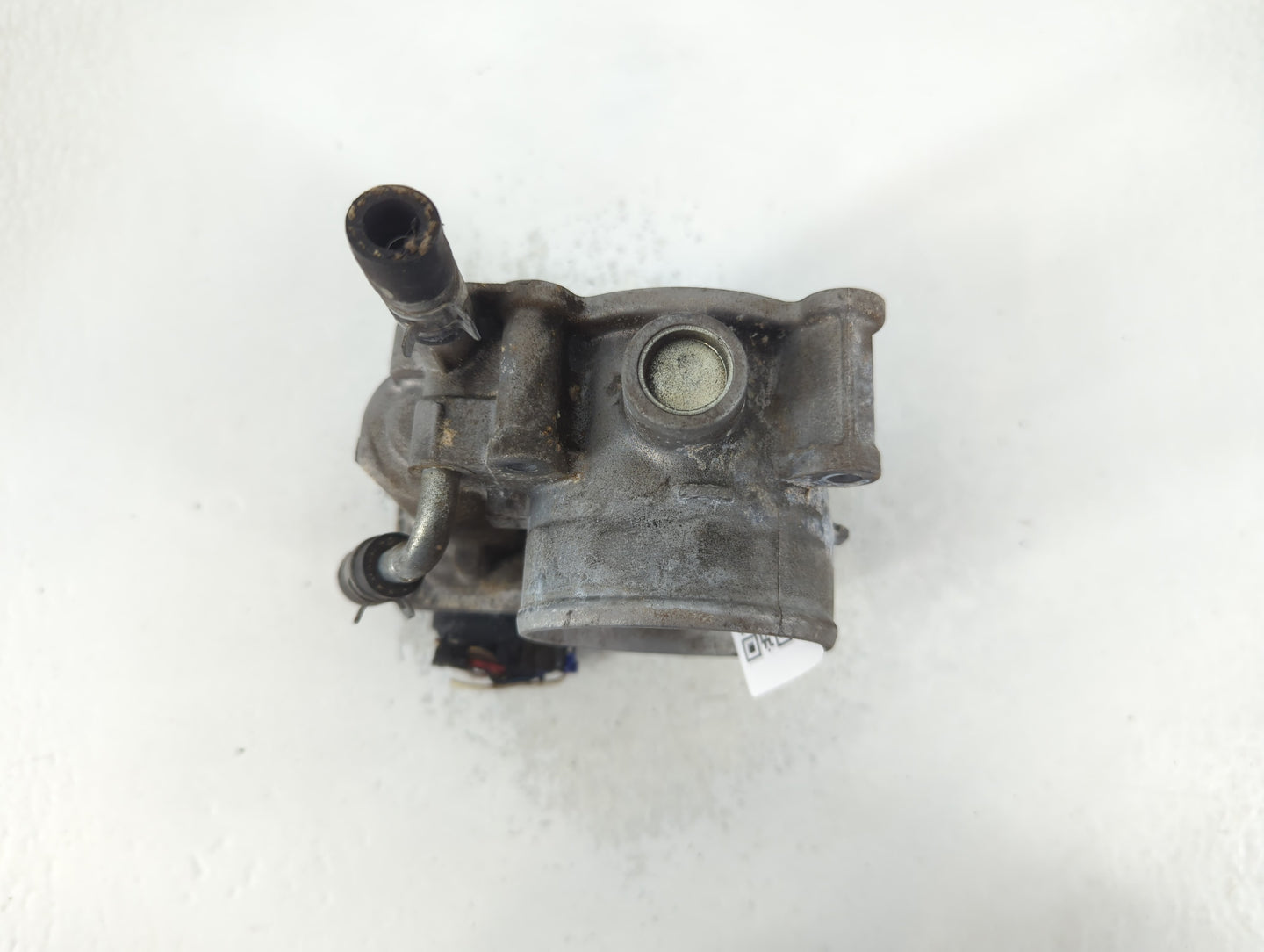 2011-2018 Subaru Forester Throttle Body P/N:16112AA380 Fits Fits 2011 2012 2013 2014 2015 2016 2017 2018 OEM Used Auto Parts