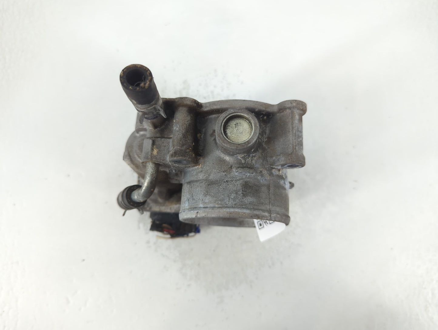 2011-2018 Subaru Forester Throttle Body P/N:16112AA380 Fits Fits 2011 2012 2013 2014 2015 2016 2017 2018 OEM Used Auto Parts