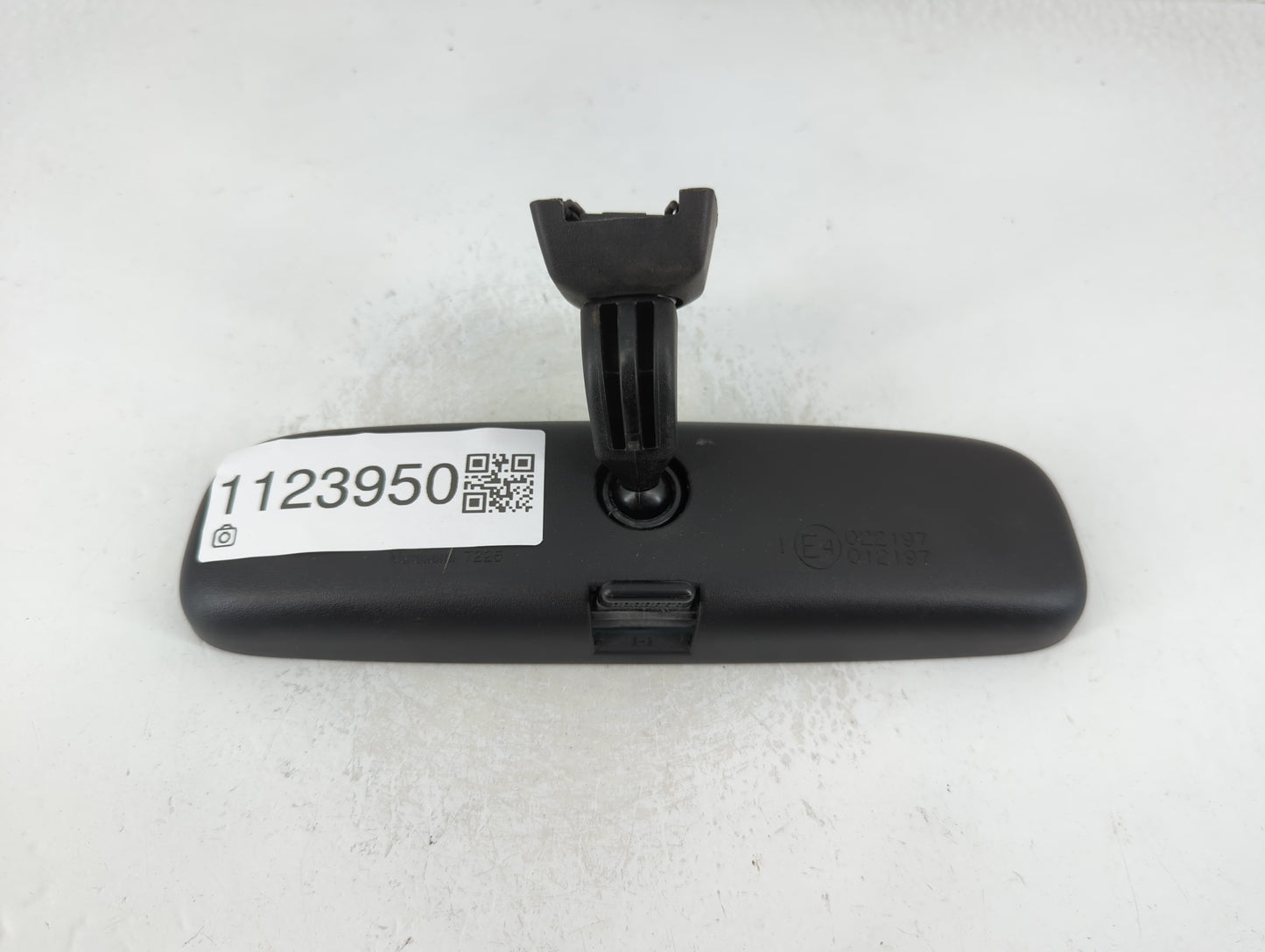 2012-2016 Subaru Impreza Interior Rear View Mirror Replacement OEM P/N:E4012197 E4022197 Fits OEM Used Auto Parts - Oemuseda