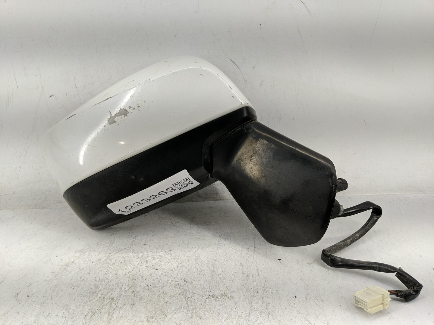 2016 Subaru Impreza Passenger Side View Mirror - Right Door Mirror OEM Used - Oemusedautoparts1.com