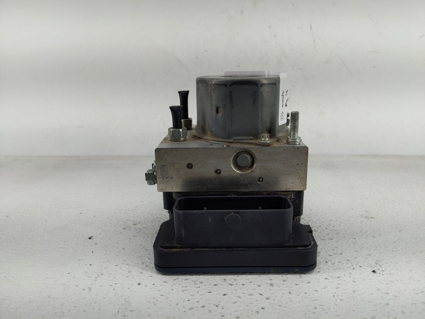 2015-2016 Subaru Impreza ABS Pump Control Module Replacement P/N:269 535 27536FJ220 Fits Fits 2015 2016 OEM Used Auto Parts 