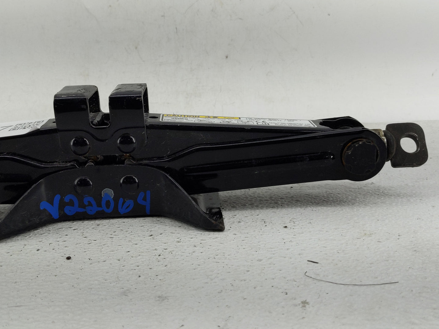 2016 Subaru Impreza Spare Scissor Car Jack - Oemusedautoparts1.com