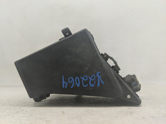 2016 Subaru Impreza Fusebox Fuse Box Panel Relay Module P/N:MB503608B Fits OEM Used Auto Parts - Oemusedautoparts1.com