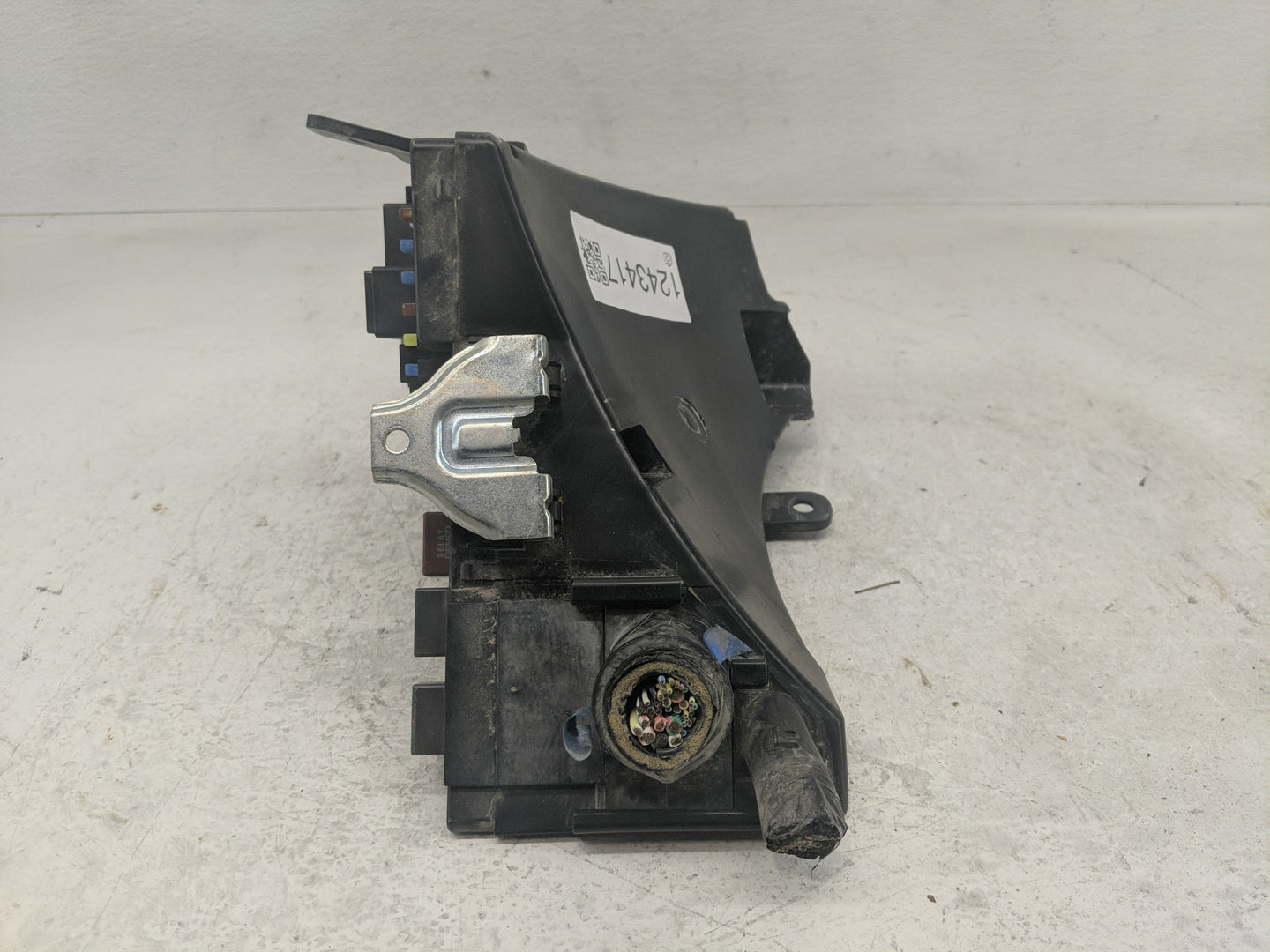 2016 Subaru Impreza Fusebox Fuse Box Panel Relay Module P/N:MB503608B Fits OEM Used Auto Parts - Oemusedautoparts1.com