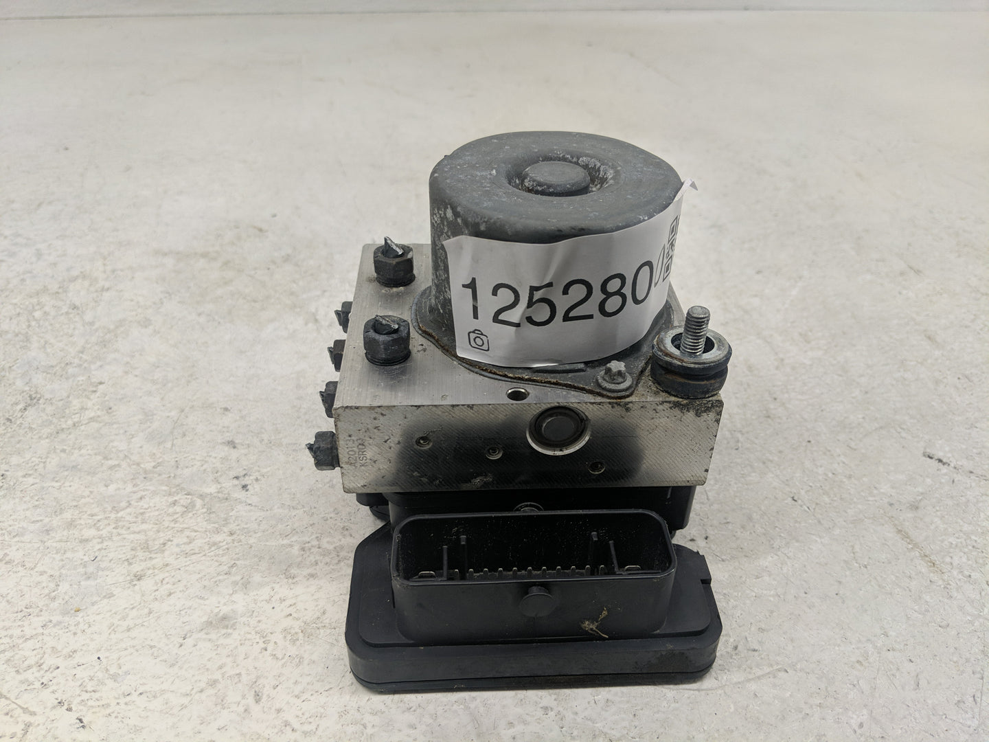 2015-2016 Subaru Impreza ABS Pump Control Module Replacement P/N:2265106452 0265956212 Fits Fits 2015 2016 OEM Used Auto Par