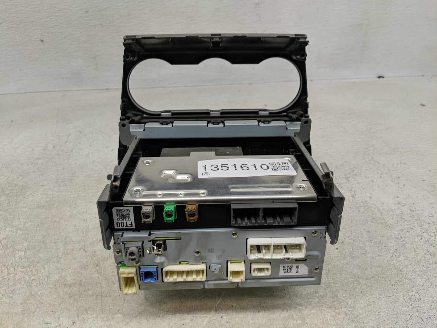 2016 Subaru Impreza Radio AM FM Cd Player Receiver Replacement P/N:86271FJ650 Fits OEM Used Auto Parts - Oemusedautoparts1.c