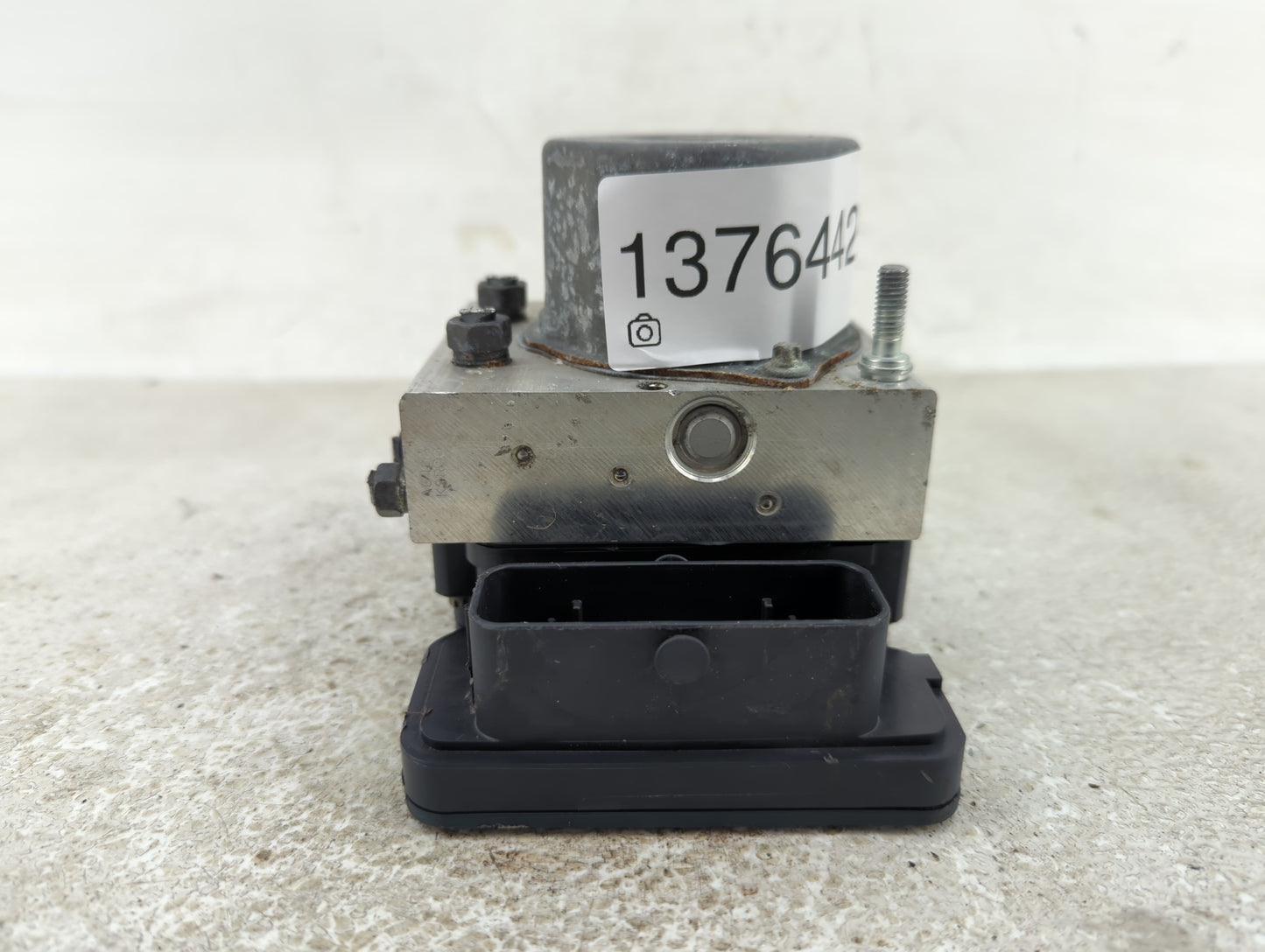 2015-2016 Subaru Impreza ABS Pump Control Module Replacement P/N:269 535 27536FJ220 Fits Fits 2015 2016 OEM Used Auto Parts 