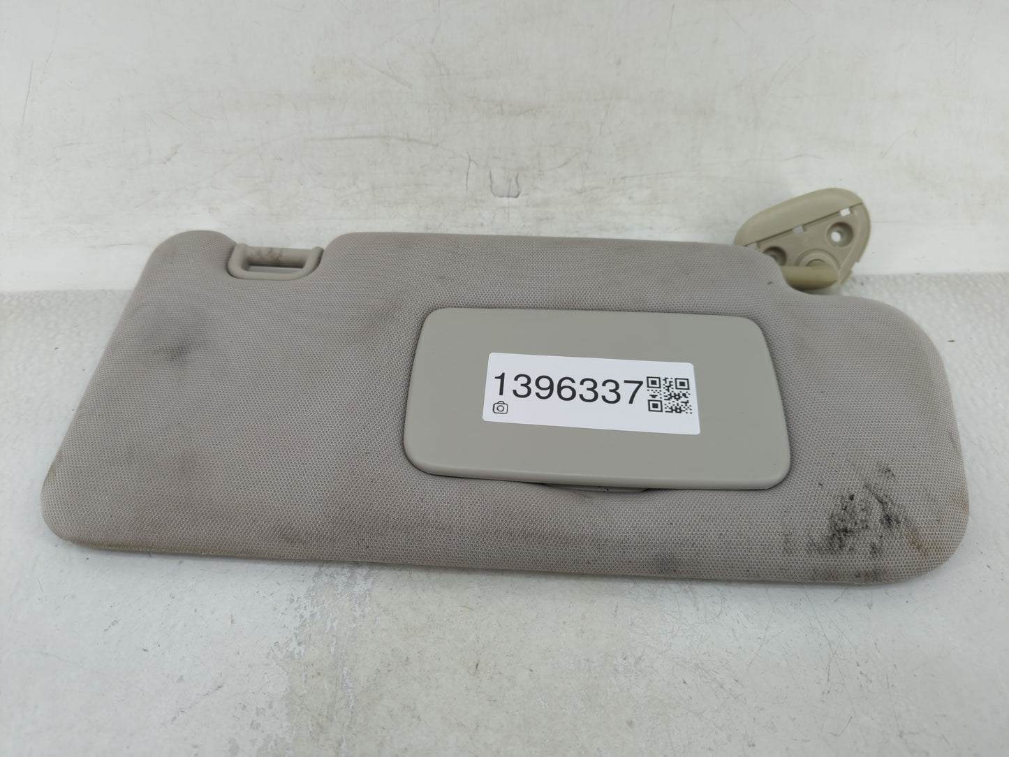 2015-2016 Subaru Impreza Sun Visor Shade Replacement Driver Left Mirror Fits Fits 2015 2016 OEM Used Auto Parts - Oemusedaut