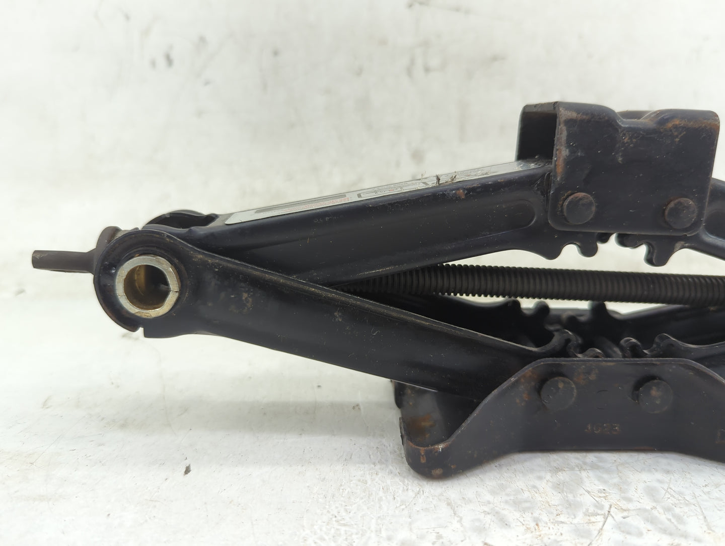 2016 Subaru Impreza Spare Scissor Car Jack - Oemusedautoparts1.com