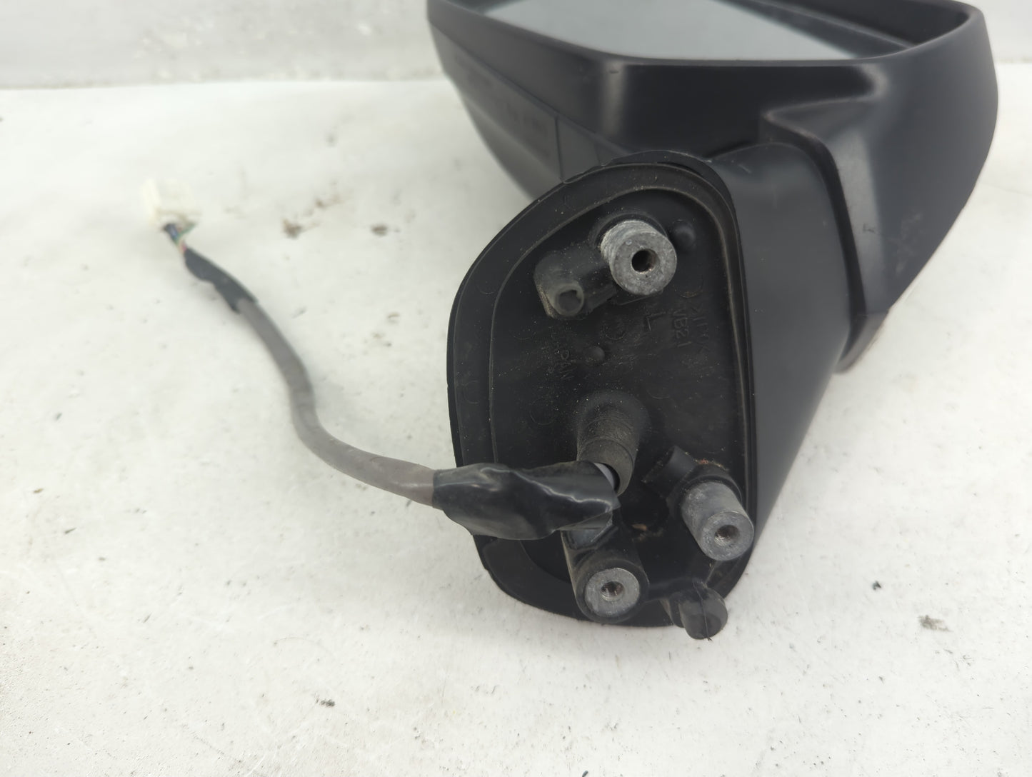 2016 Subaru Impreza Driver Side View Mirror - Left Door Mirror OEM Used - Oemusedautoparts1.com
