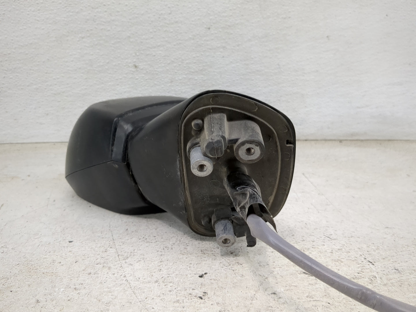 2016 Subaru Impreza Driver Side View Mirror - Left Door Mirror OEM Used - Oemusedautoparts1.com
