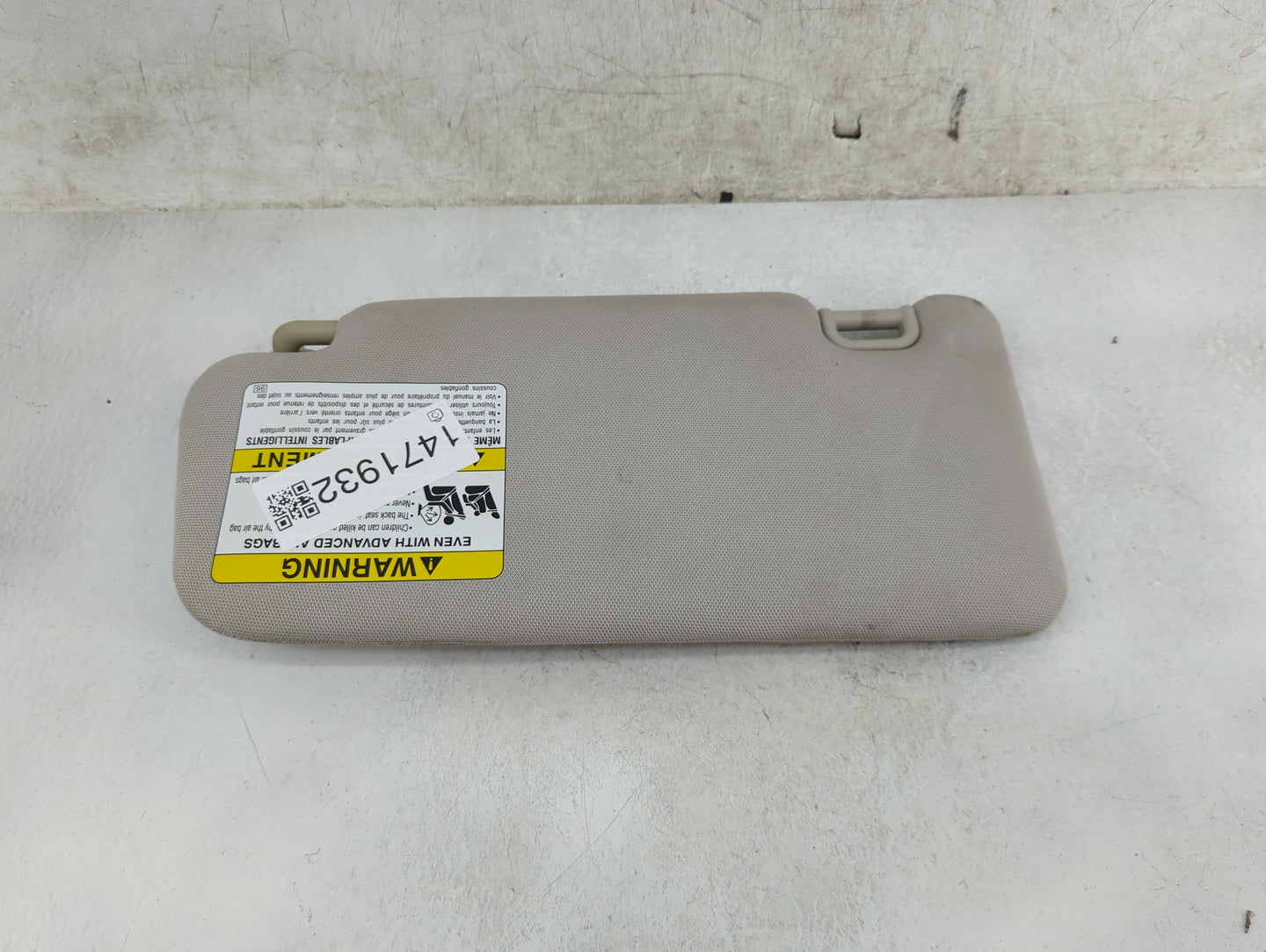 2015-2016 Subaru Impreza Sun Visor Shade Replacement Passenger Right Mirror Fits Fits 2015 2016 OEM Used Auto Parts - Oemuse