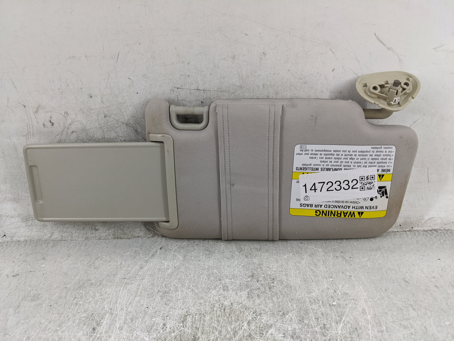2015-2016 Subaru Impreza Sun Visor Shade Replacement Driver Left Mirror Fits Fits 2015 2016 OEM Used Auto Parts - Oemusedaut