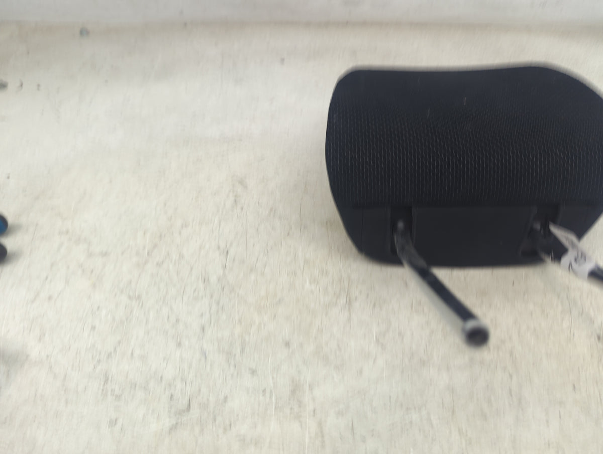 2016 Subaru Impreza Headrest Head Rest Front Driver Seat Black 1472875 - Oemusedautoparts1.com