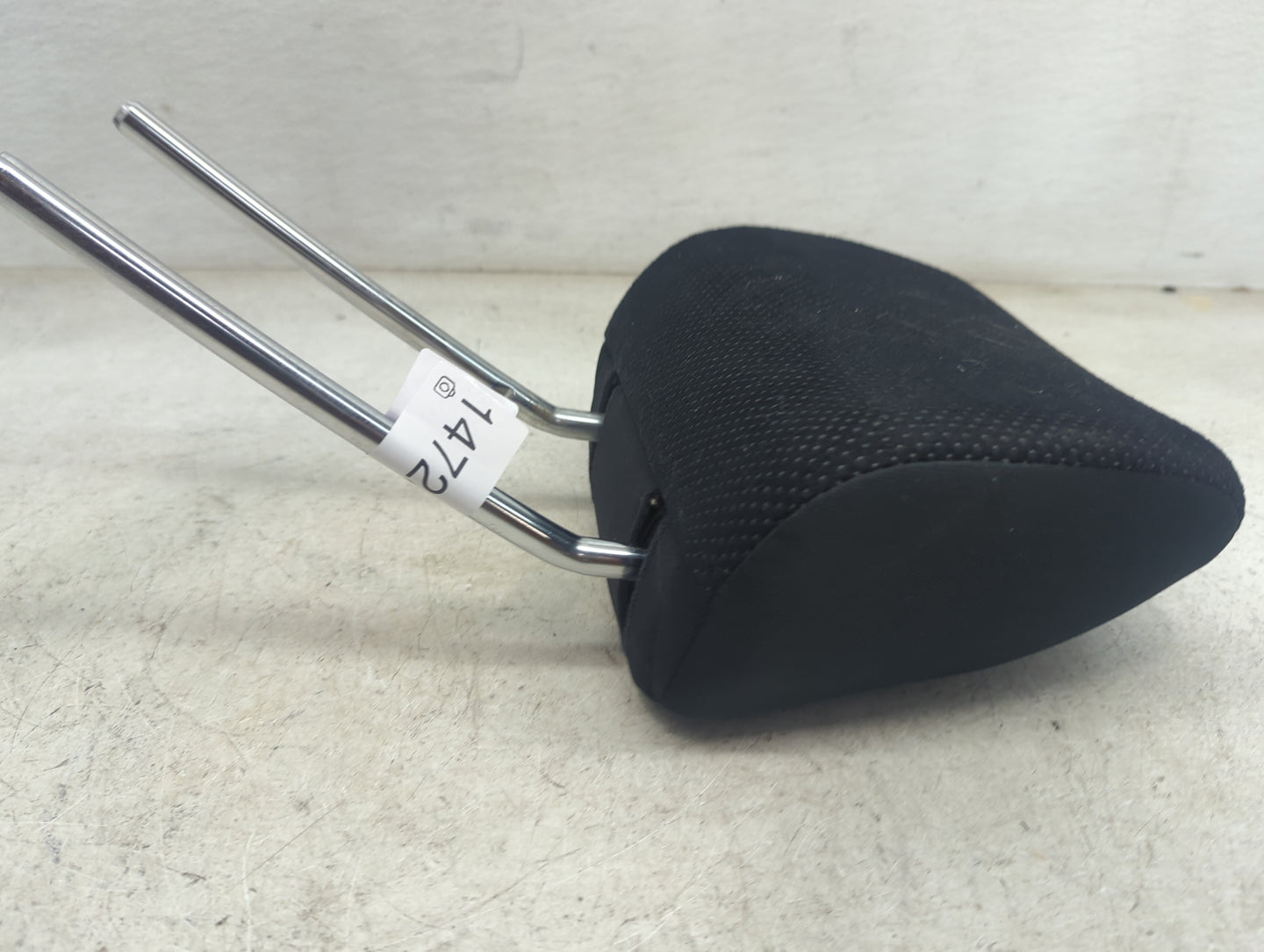 2016 Subaru Impreza Headrest Head Rest Front Driver Seat Black 1472875 - Oemusedautoparts1.com