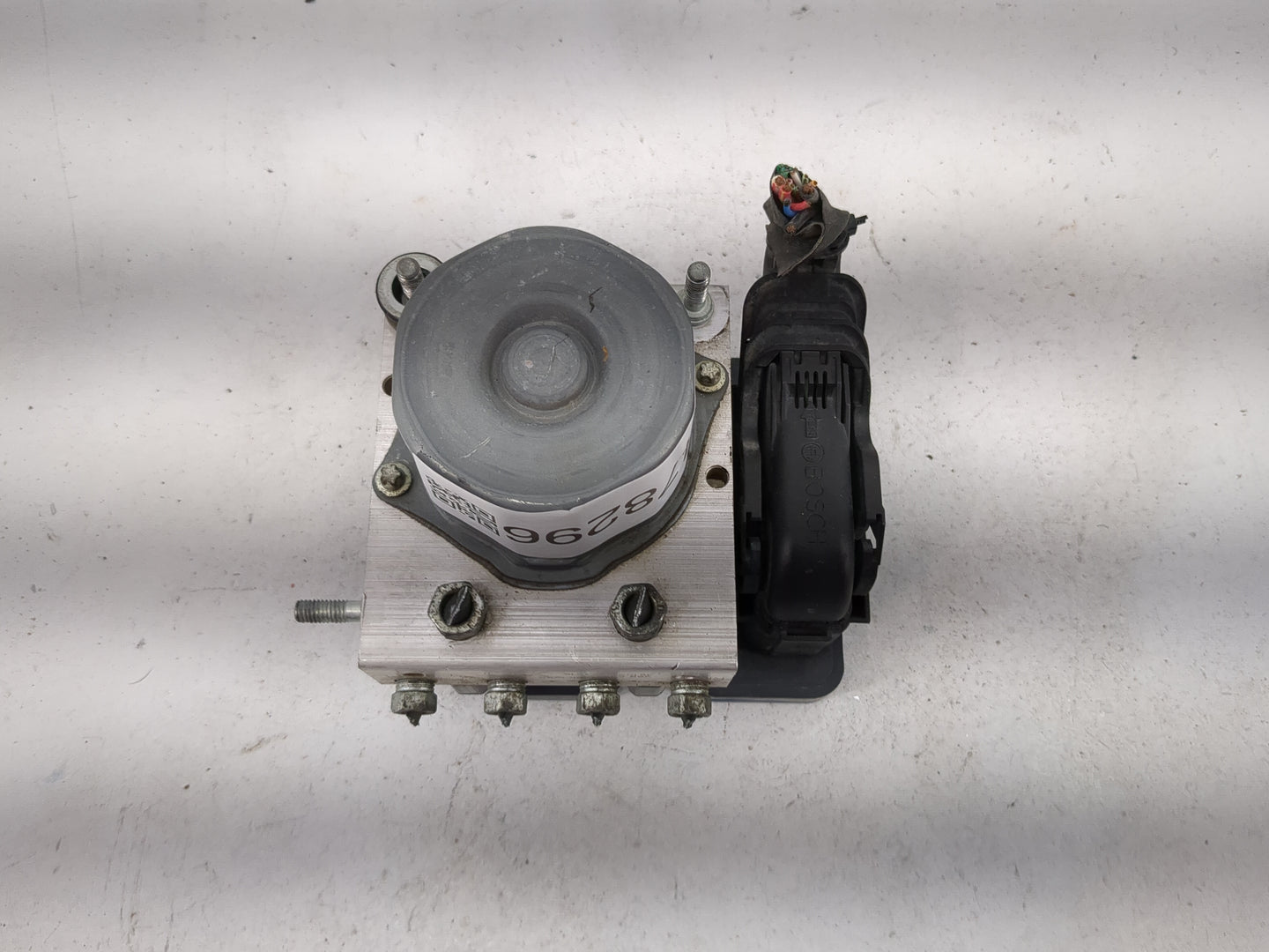 2015-2016 Subaru Impreza ABS Pump Control Module Replacement P/N:27536FJ220 0265244312, 0265956217, 269535 Fits Fits 2015 20