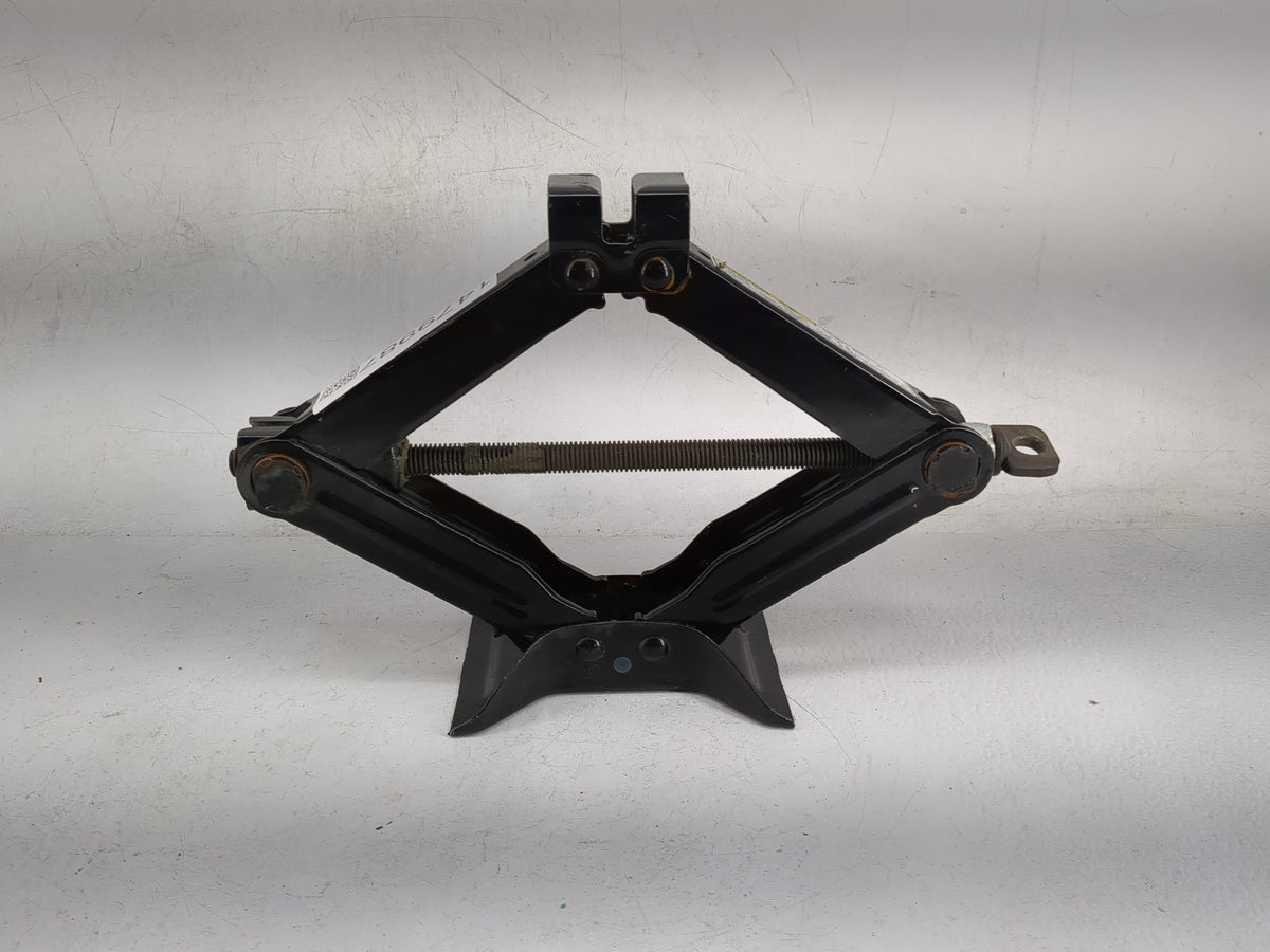 2016 Subaru Impreza Spare Scissor Car Jack Black - Oemusedautoparts1.com