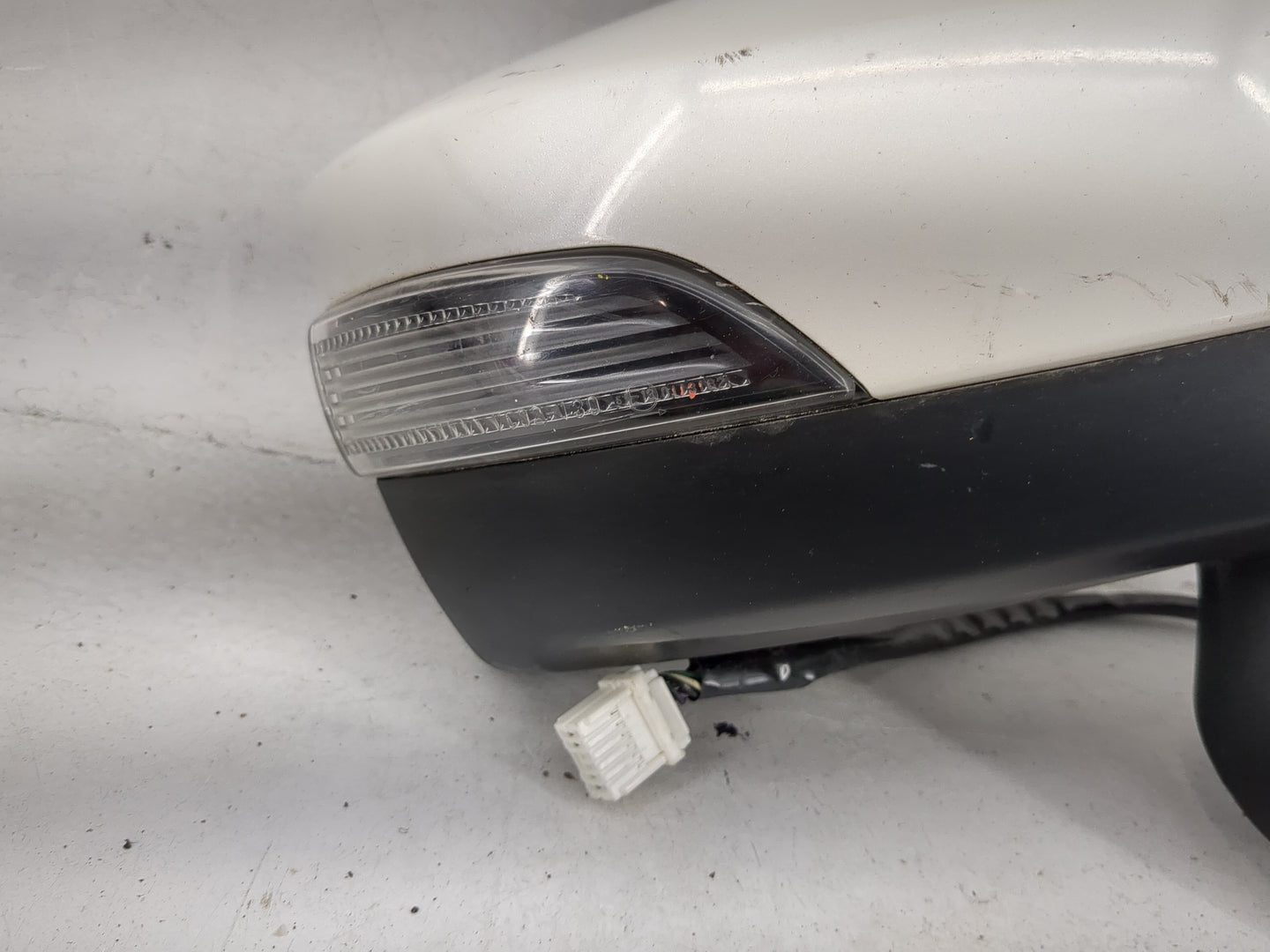 2016 Subaru Impreza Passenger Side View Mirror - Right Door Mirror OEM Used - Oemusedautoparts1.com