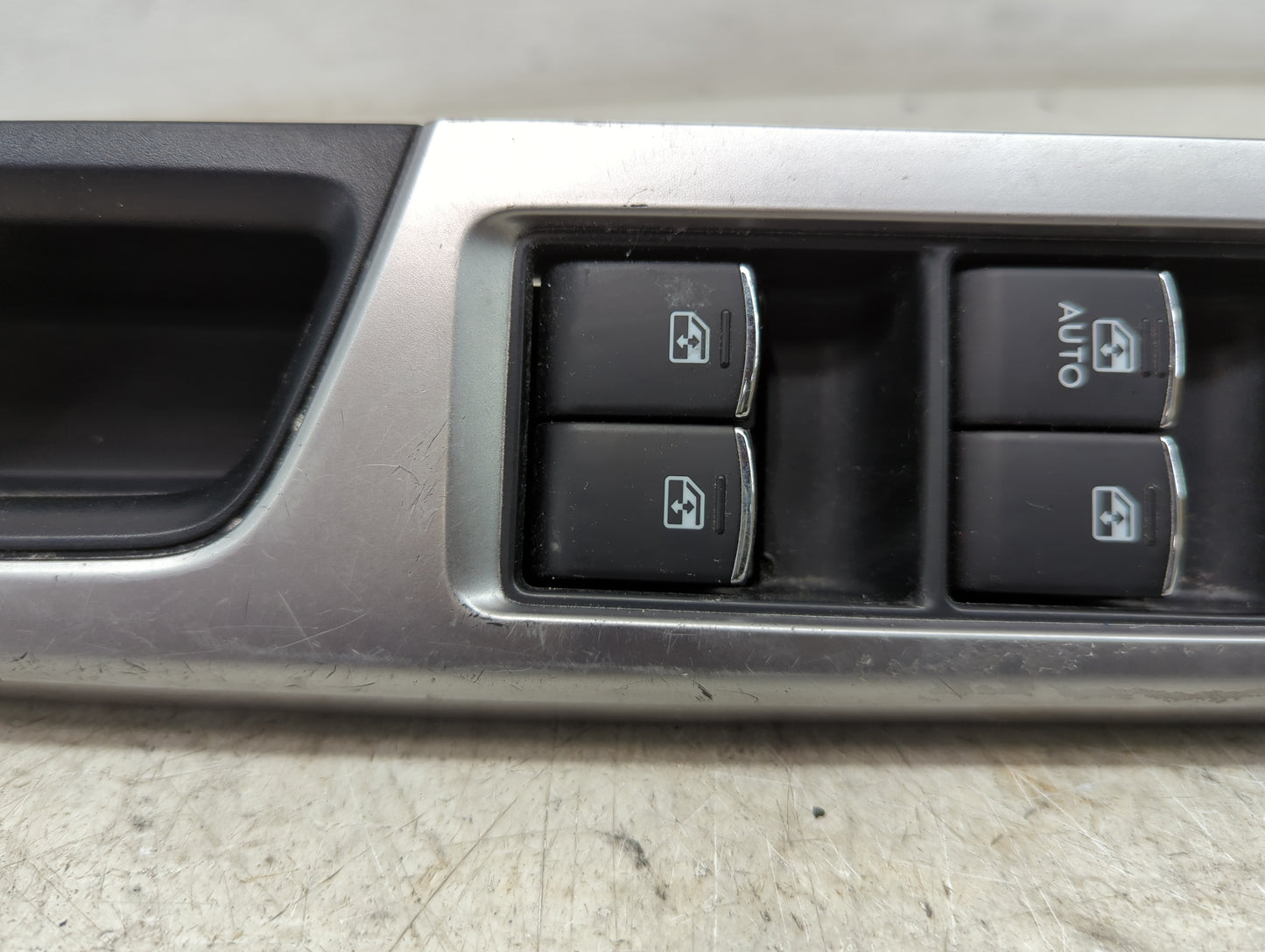 2015-2016 Subaru Impreza Master Power Window Switch Replacement Driver Side Left P/N:83071FJ110 Fits Fits 2015 2016 OEM Used