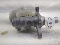 2015-2016 Subaru Impreza Brake Master Cylinder 1498229 - Oemusedautoparts1.com