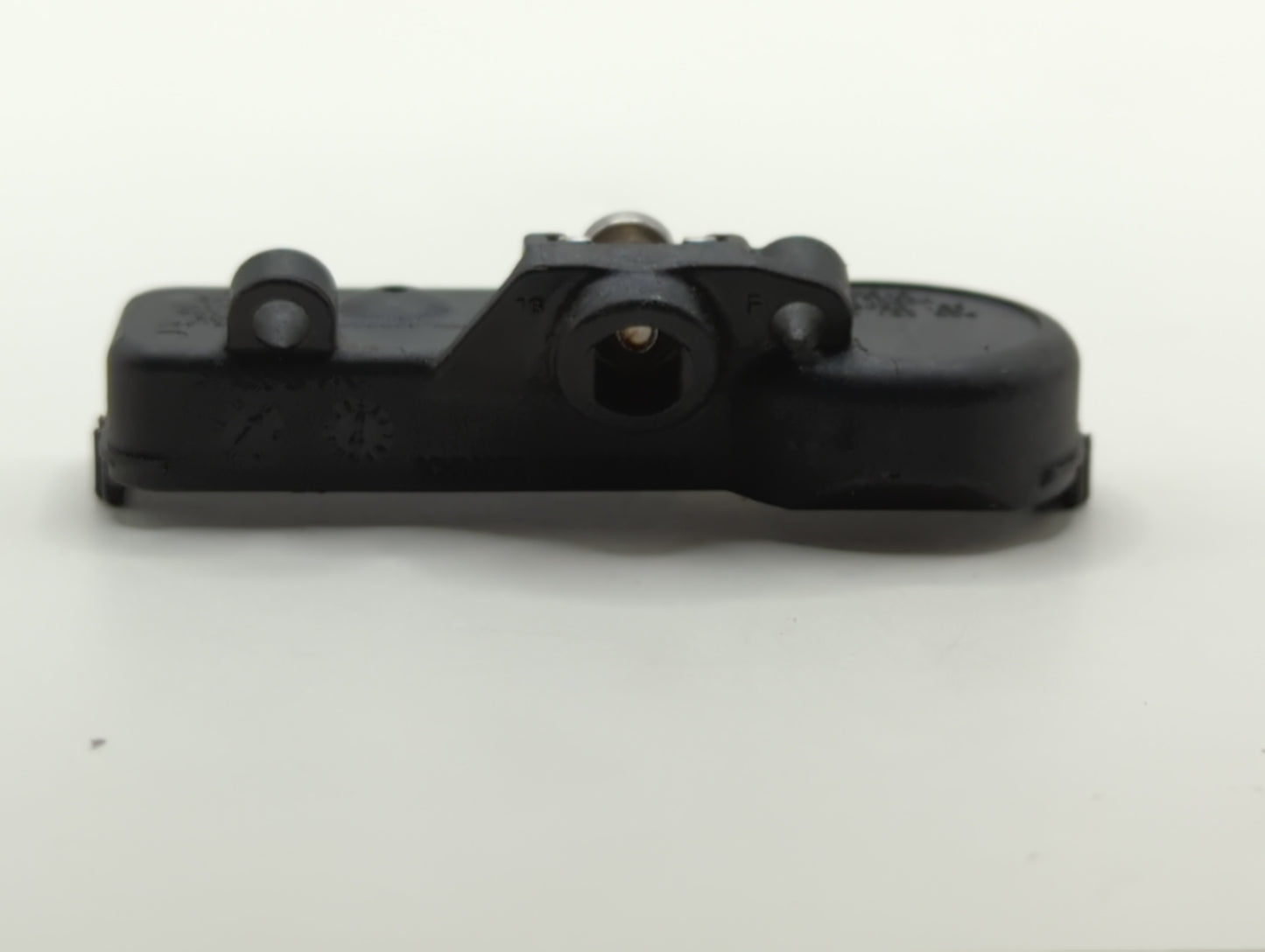 2016 Subaru Impreza Tire Pressure Monitoring System Sensor Tpms - Oemusedautoparts1.com