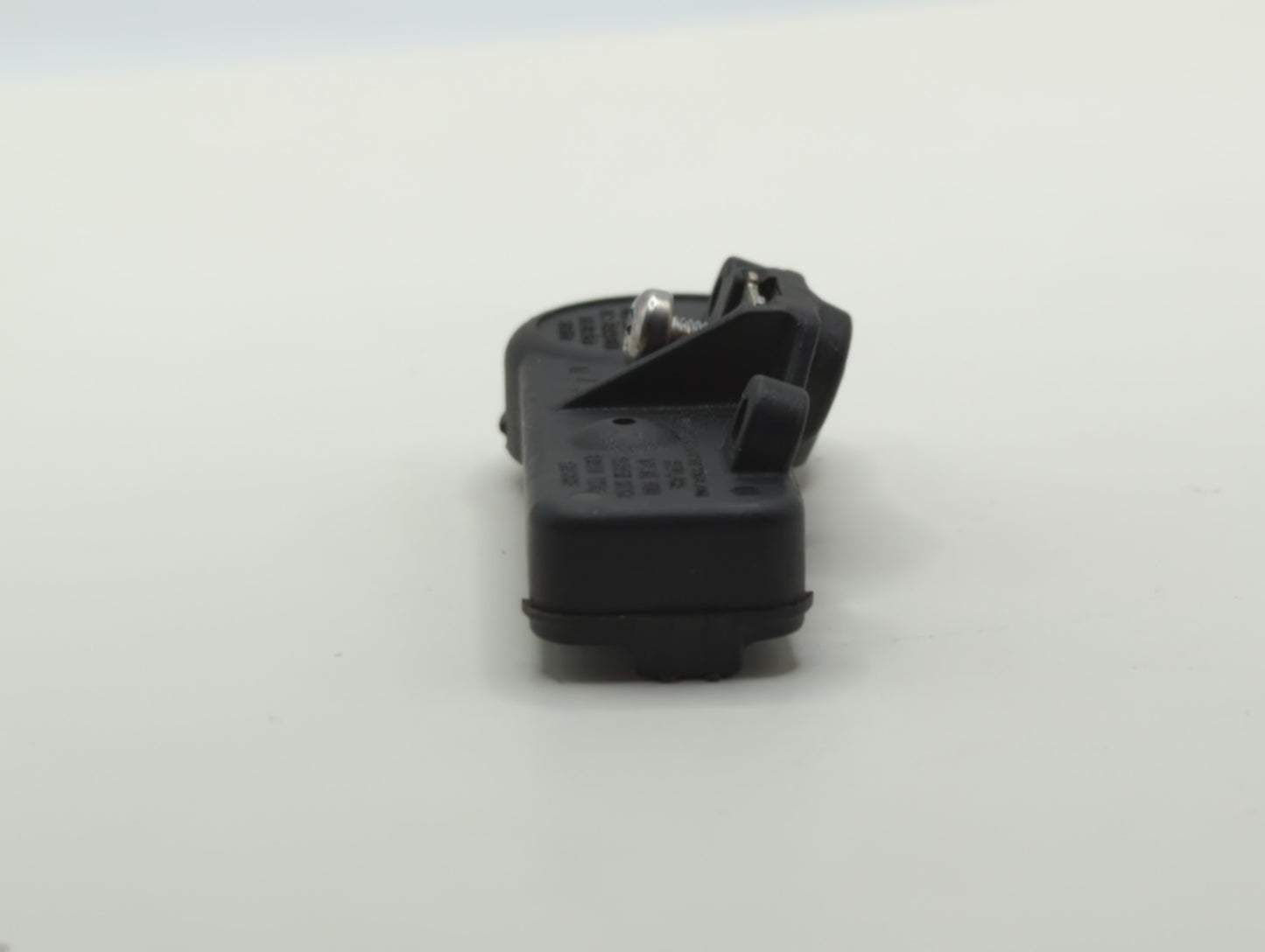 2016 Subaru Impreza Tire Pressure Monitoring System Sensor Tpms - Oemusedautoparts1.com